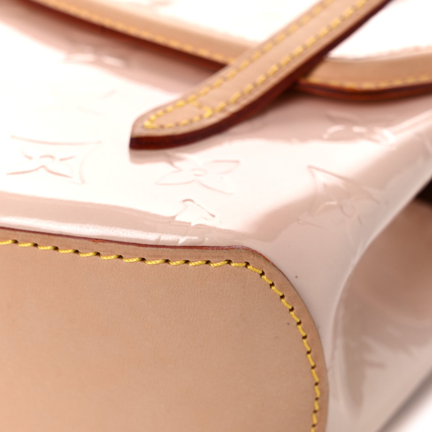 Louis Vuitton Vernis Biscayne Bay PM Marshmallow 7 of 19