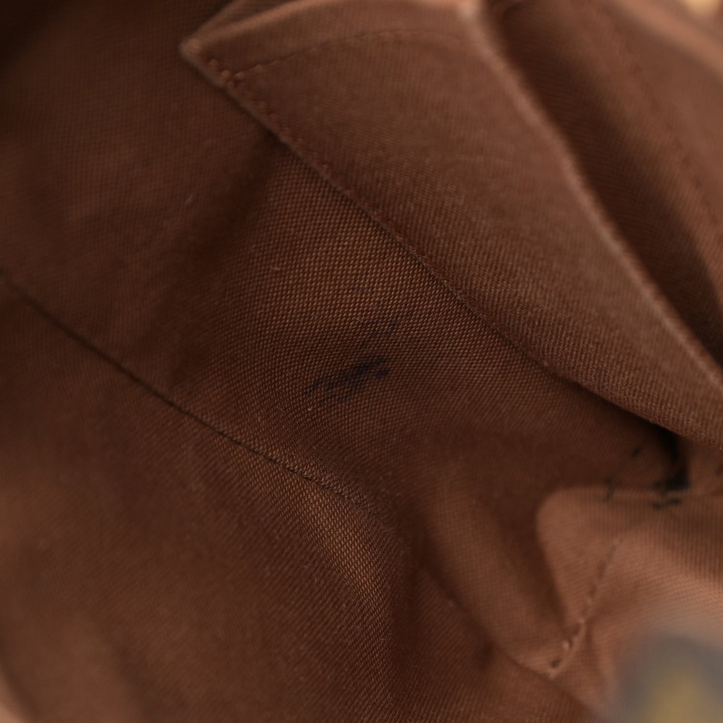 Monogram Bosphore PM Messenger