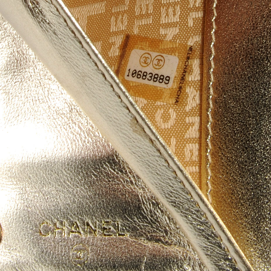 Chanel Denim CC Zip Wallet 7 of 9