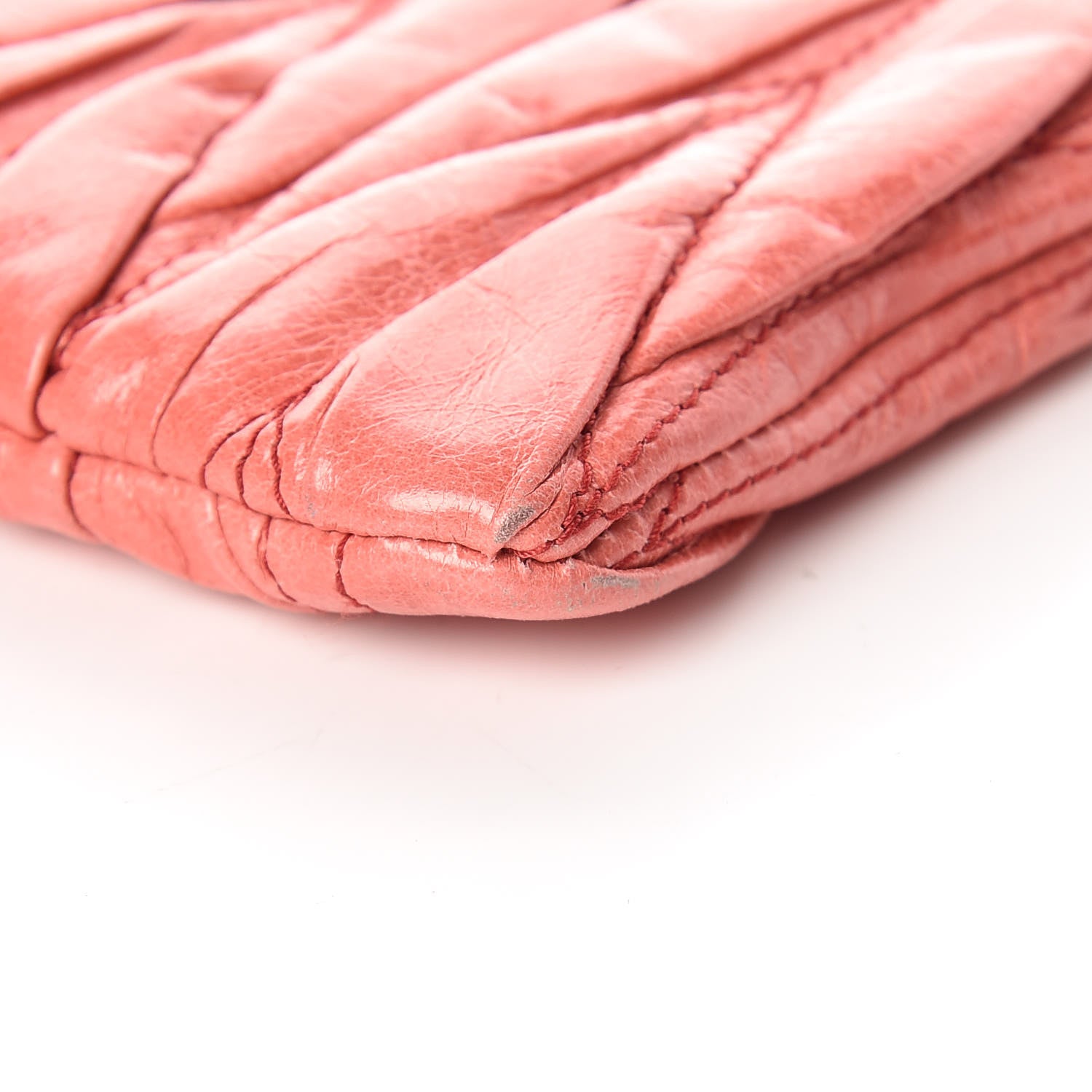Miu Miu Nappa Matelasse Lux Pouch Rosa 9 of 10