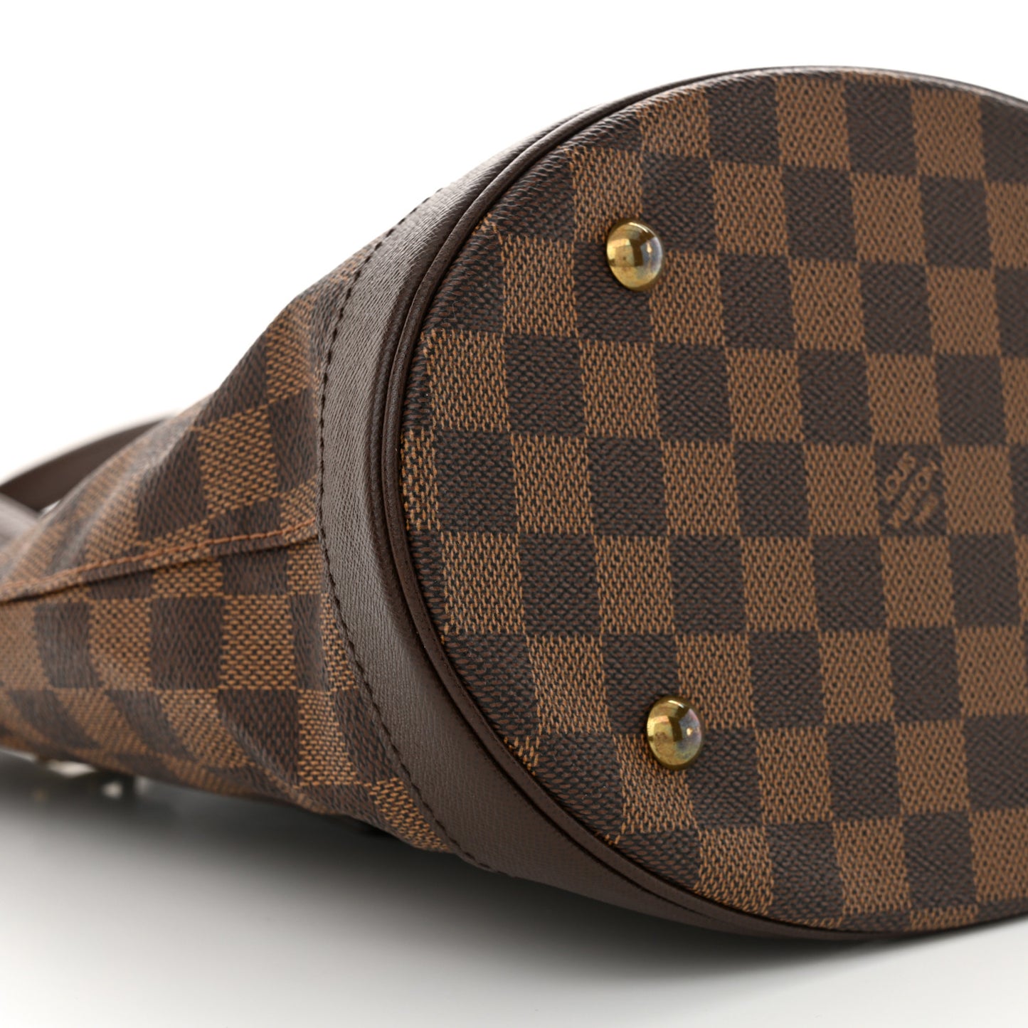 Damier Ebene Marais Bucket 23