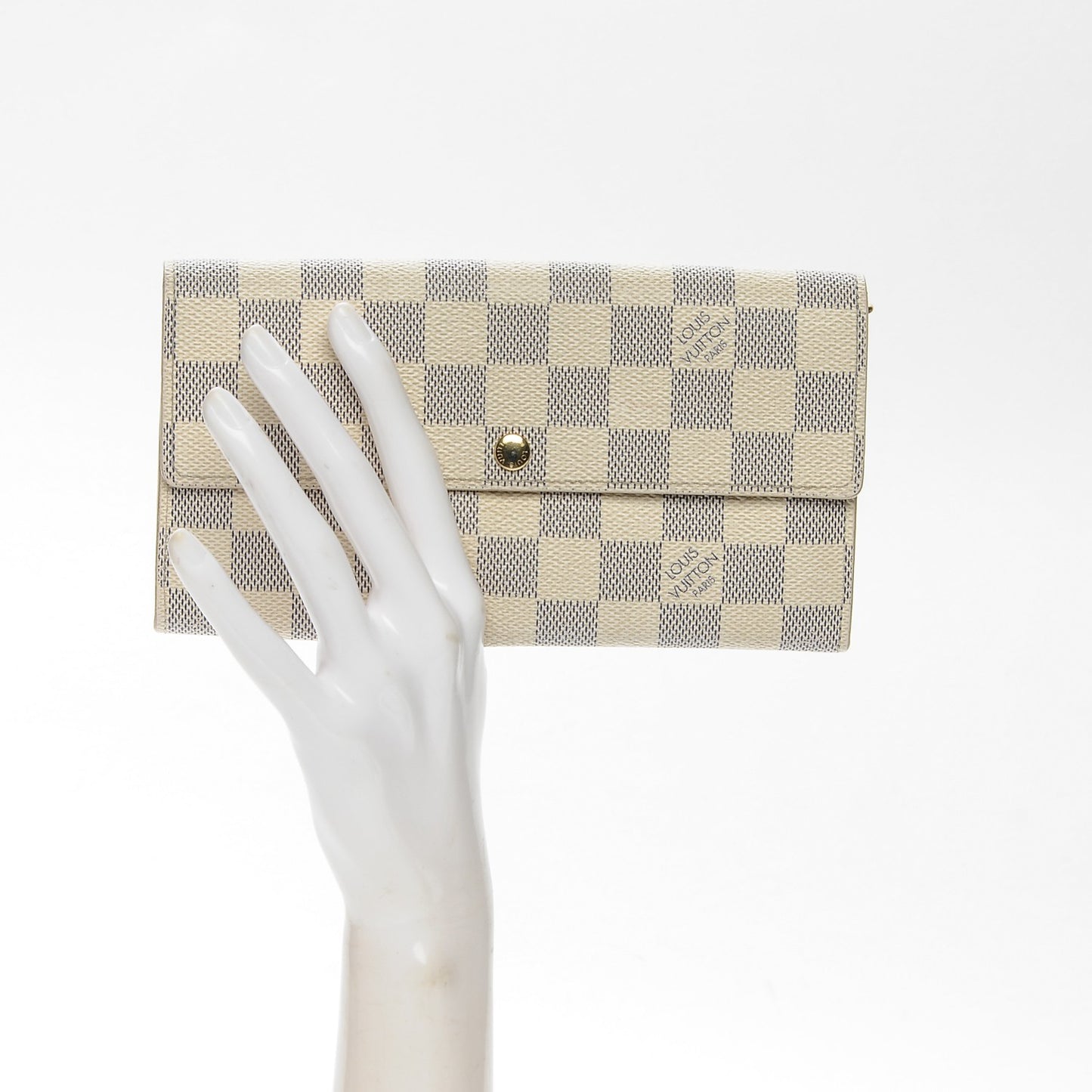 Damier Azur Sarah Wallet