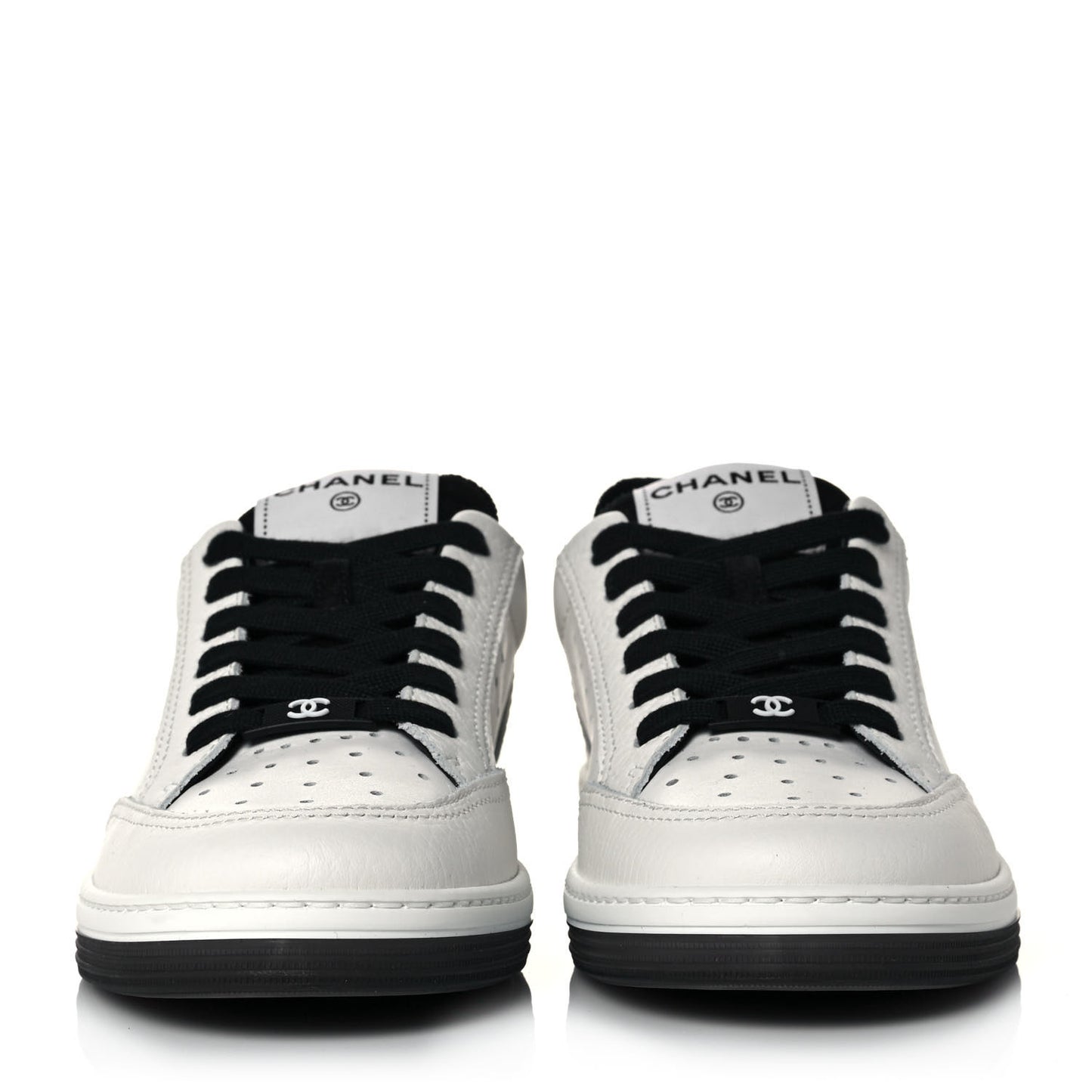 Grained Calfskin Fabric Womens Logo Sneakers 39 White Black