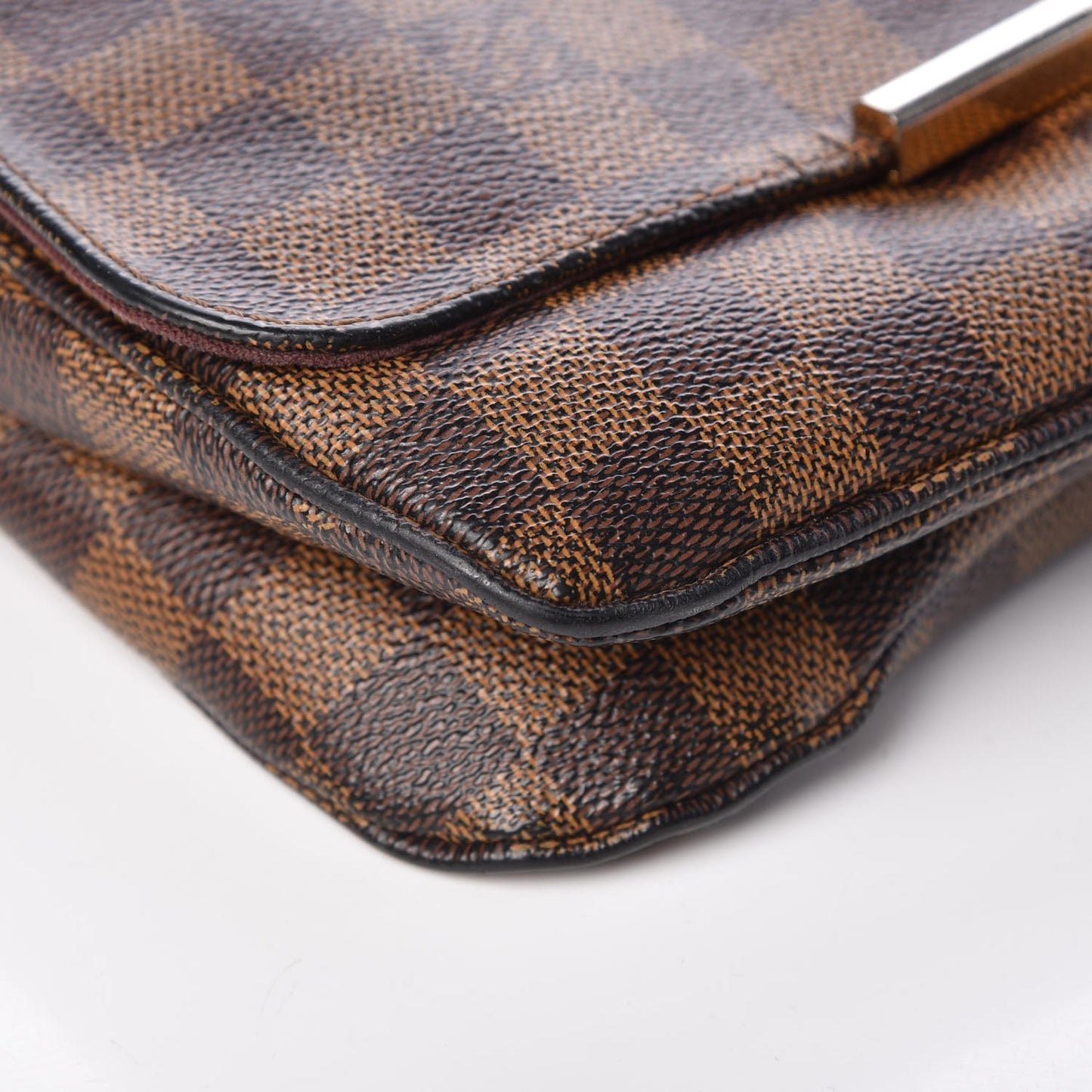 Damier Ebene Hoxton GM