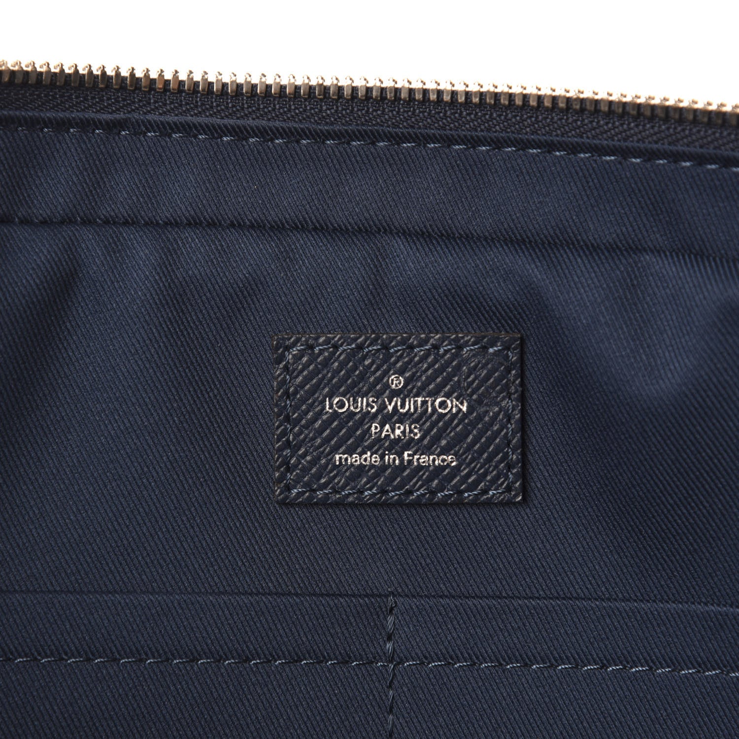 Louis Vuitton Taiga Porte-Documents Voyage PM Ocean 9 of 11