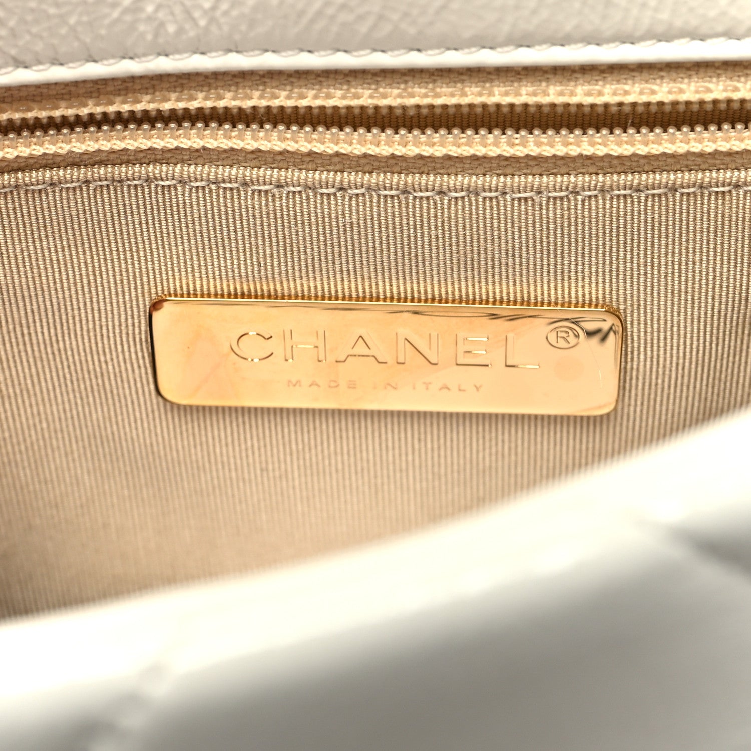 Chanel Shiny Crumpled Calfskin Quilted Medium Chanel 19 Flap White 6 of 11