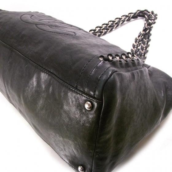 Luxe Ligne Modern Chain Hobo Black