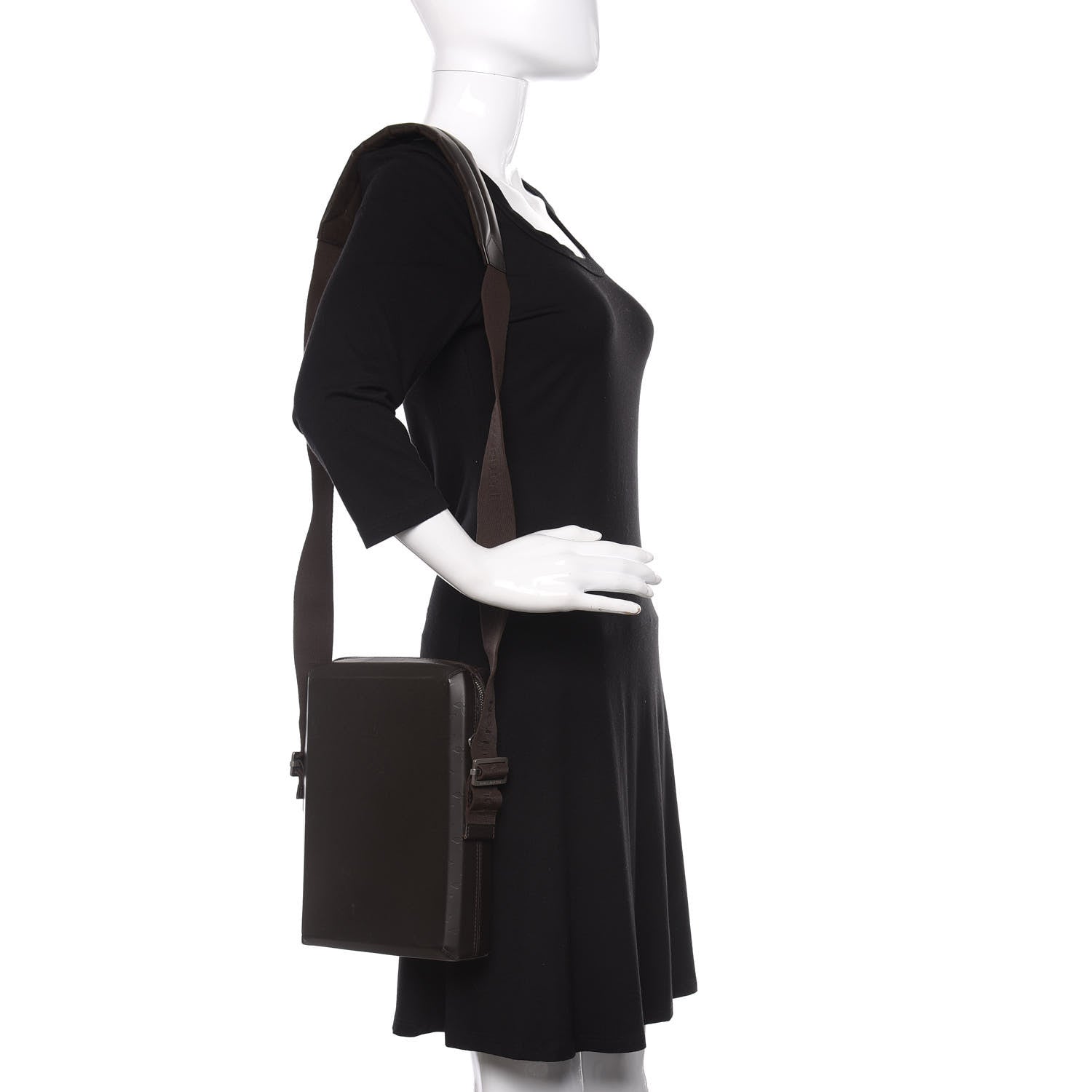 Louis Vuitton Monogram Glace Bobby Cafe 2 of 8
