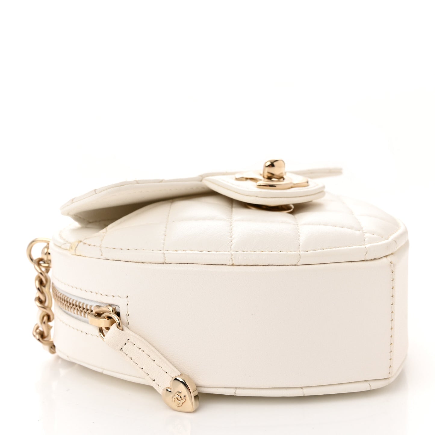Lambskin Quilted CC In Love Heart Clutch With Chain White