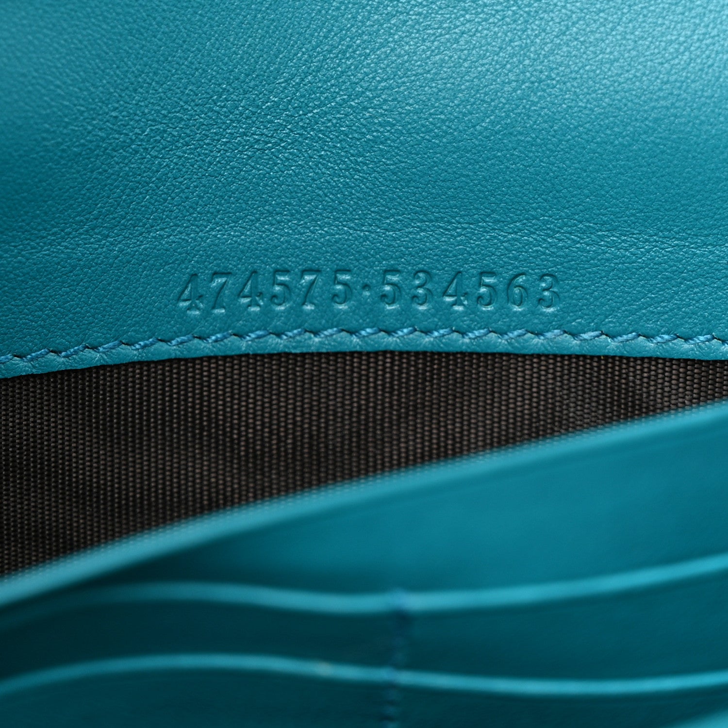 Gucci Velvet Matelasse GG Marmont Chain Wallet Pavone Cyan 7 of 10