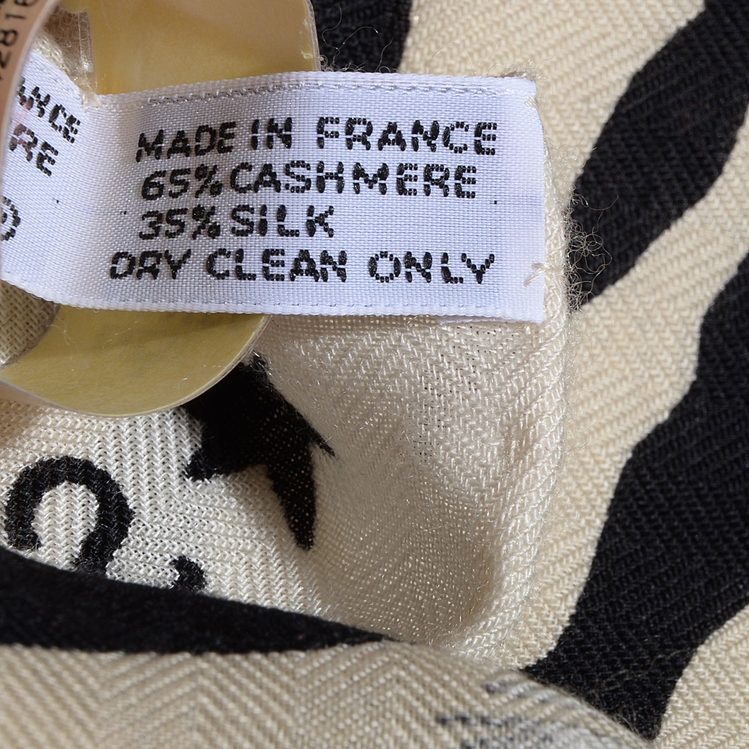 Hermes Cashmere Silk Zebra Pegasus Scarf GM 140 Blanc Noir Naturel 8 of 8