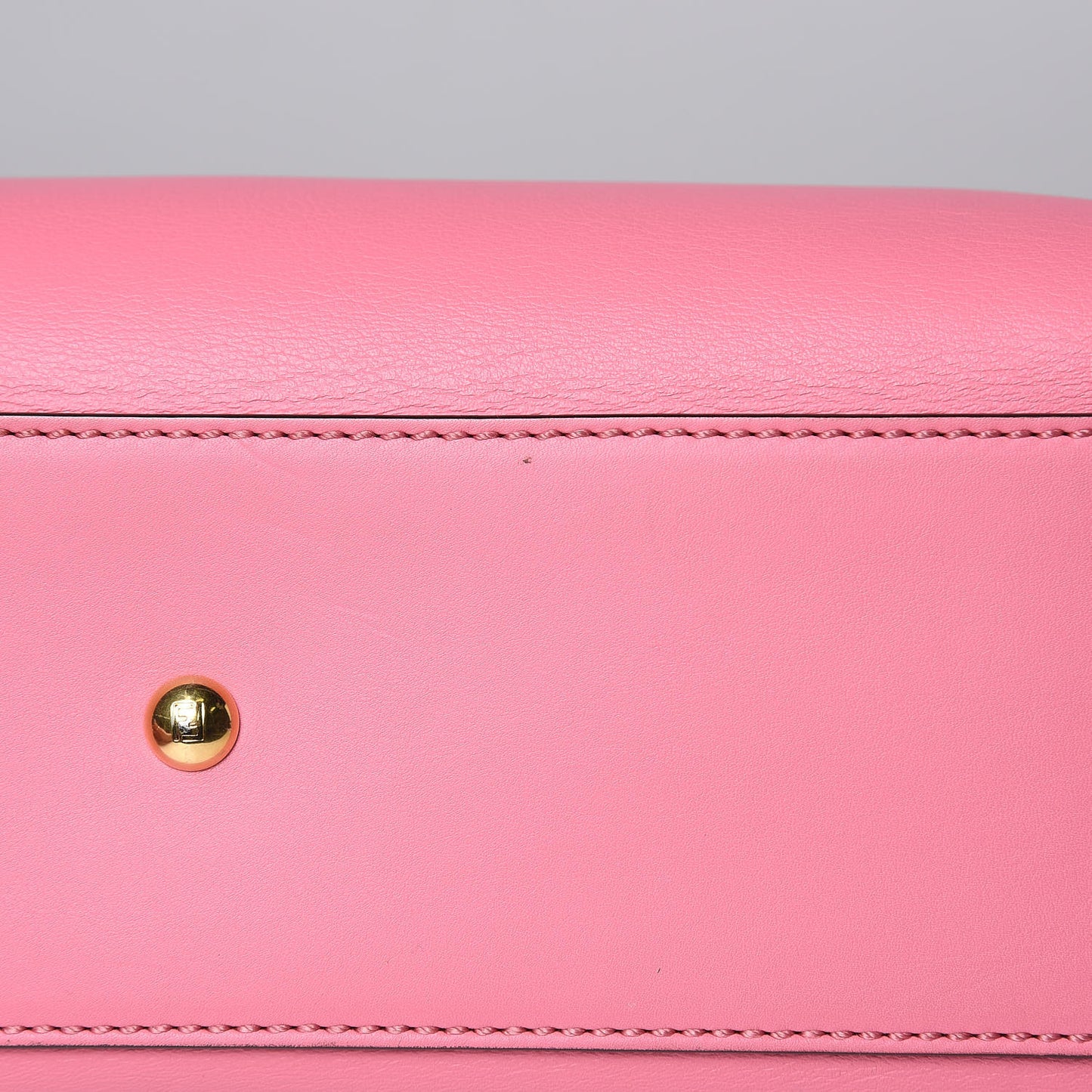 Vitello Seta Medium Peekaboo Iconic Satchel Pink