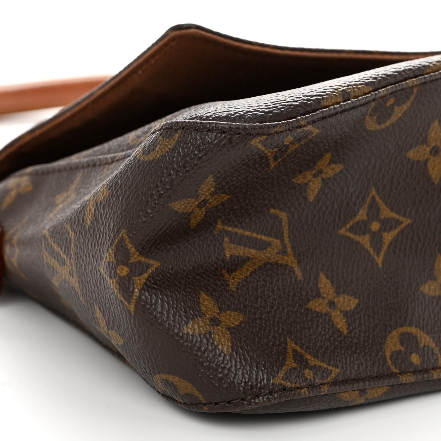 LOUIS VUITTON Monogram Mini Looping