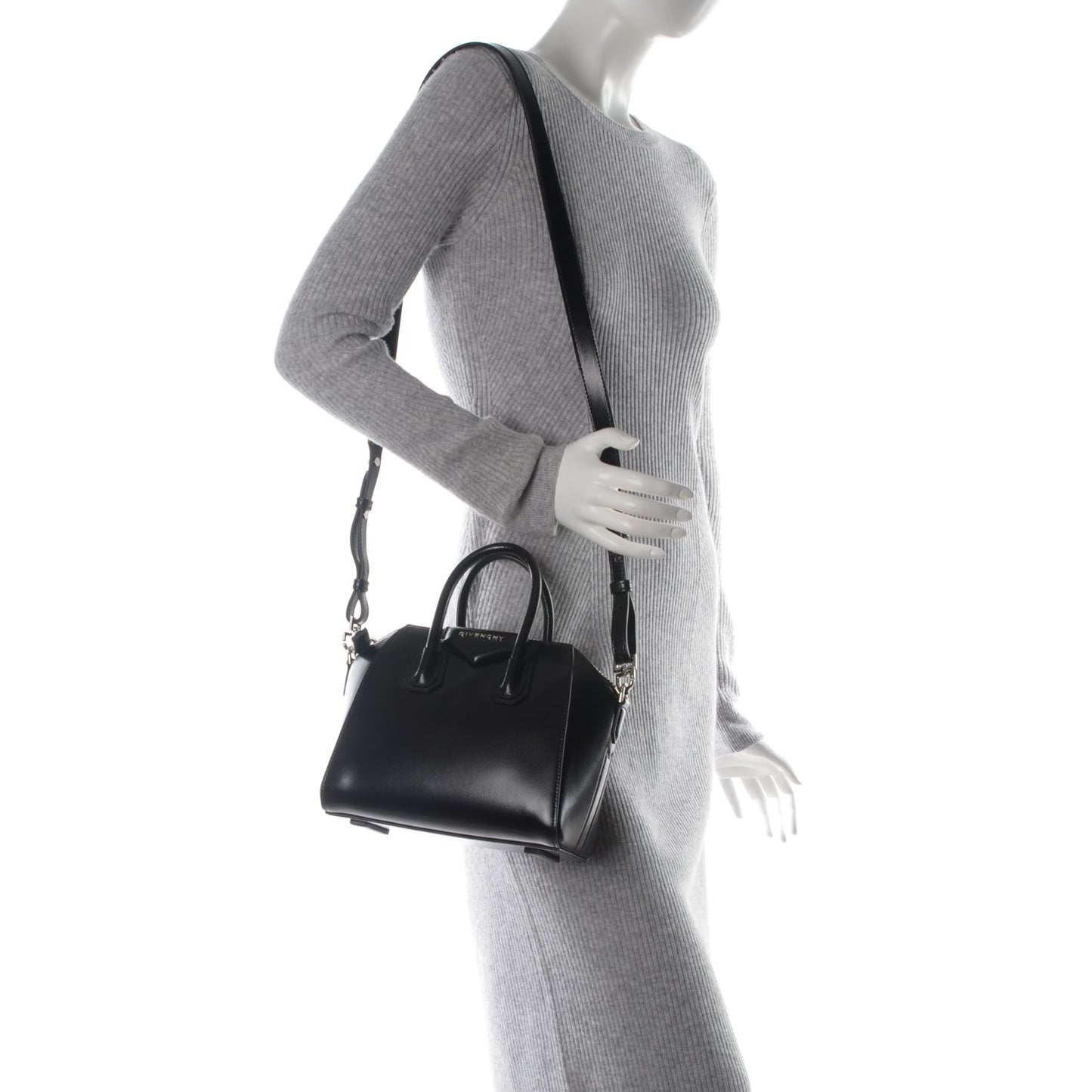 Shiny Lord Calfskin Mini Antigona Black
