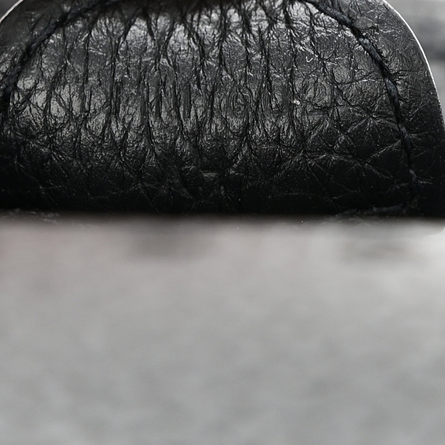 Taurillon Clemence Evelyne III PM Black