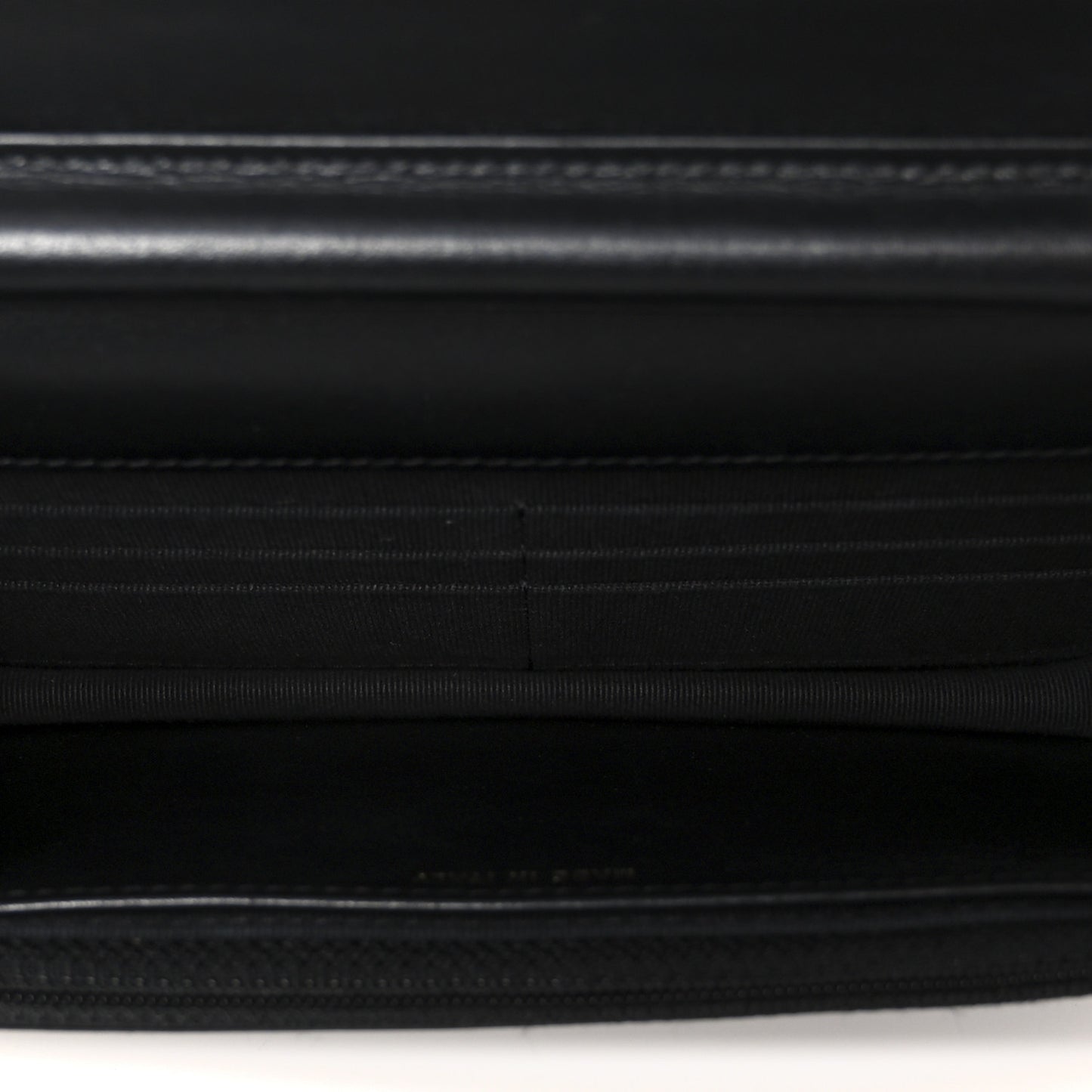 Caviar Quilted Boy Wallet On Chain WOC Black