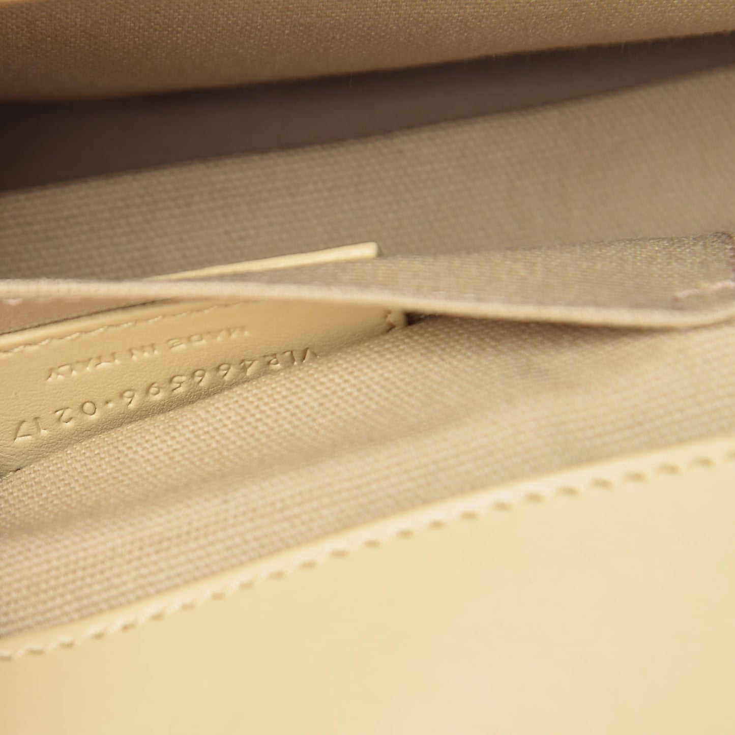 Raffia Medium Monogram Kate Satchel Naturale