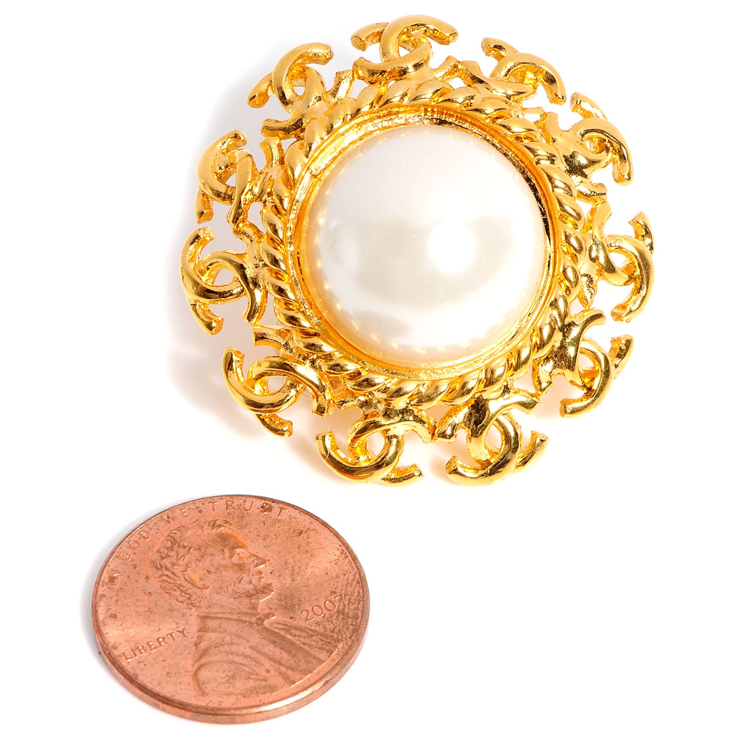 Chanel Pearl CC Clip On Earrings Gold 2 of 6