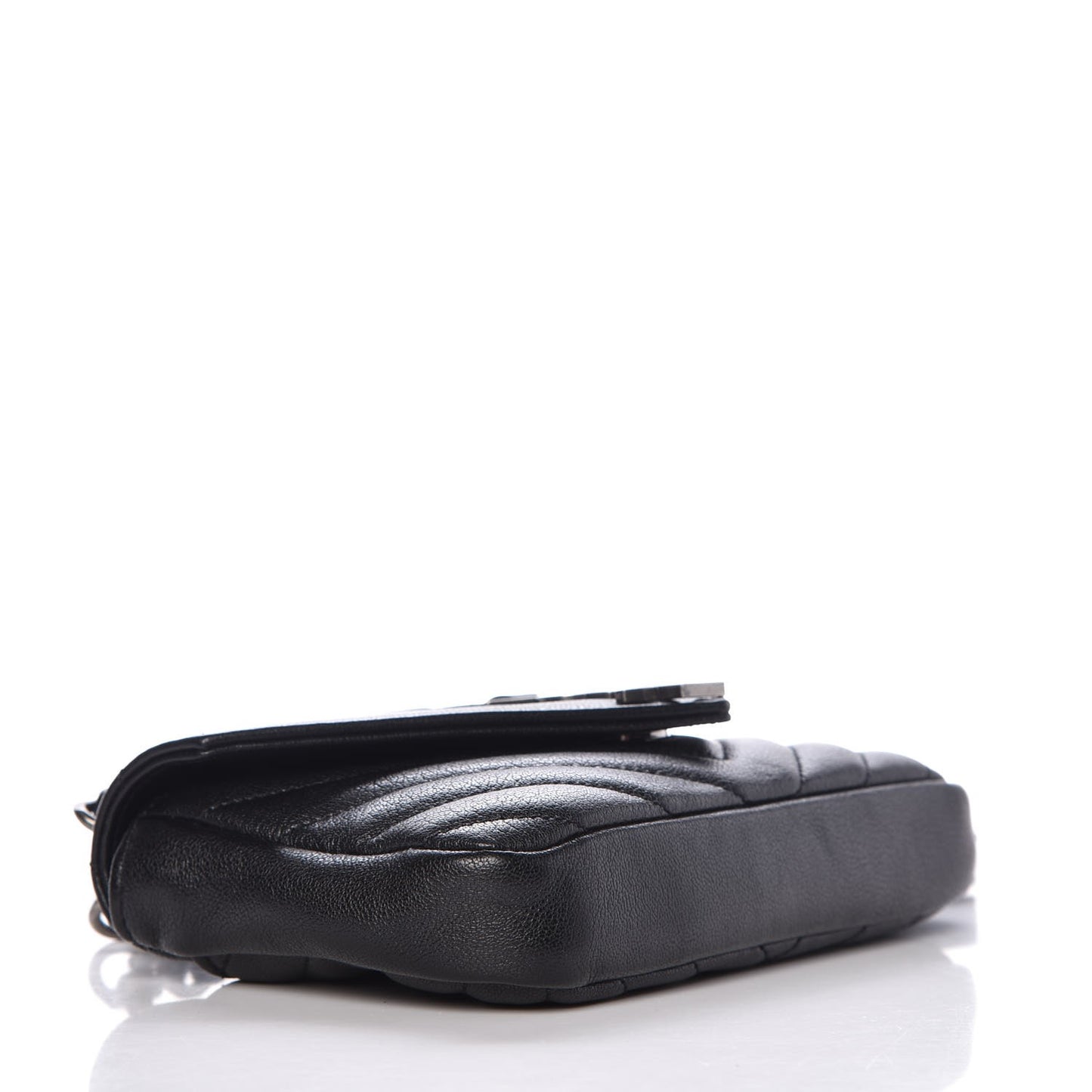 Sheepskin Matelasse Chevron Monogram College Chain Wallet Black