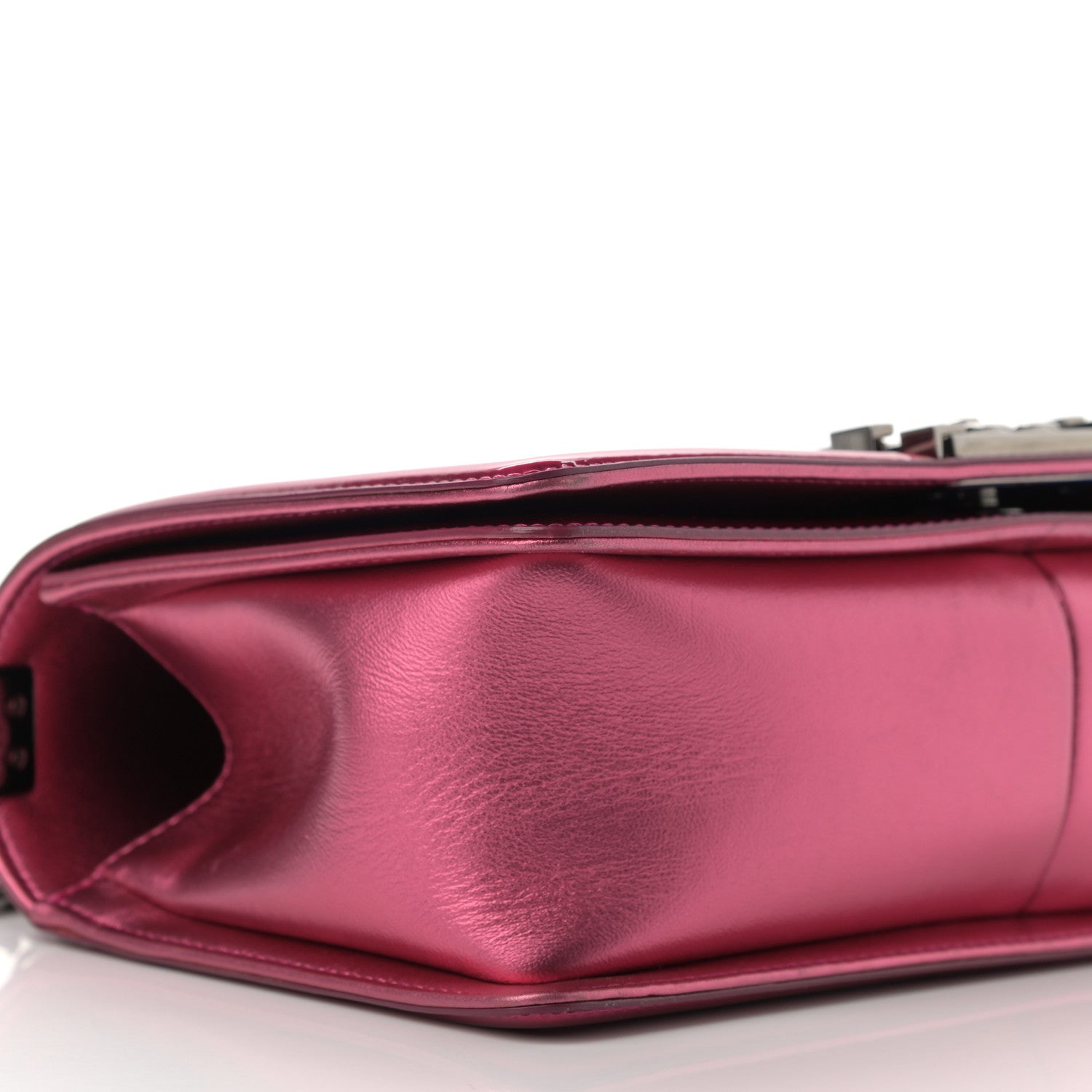 Chanel Metallic Patent Calfskin Quilted Medium Boy Flap Pink 9 of 14