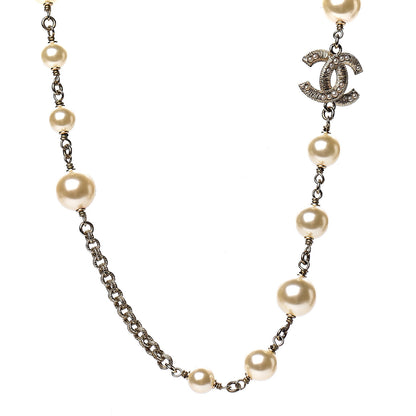 Chanel Pearl CC Short Necklace Gold 1 of 4