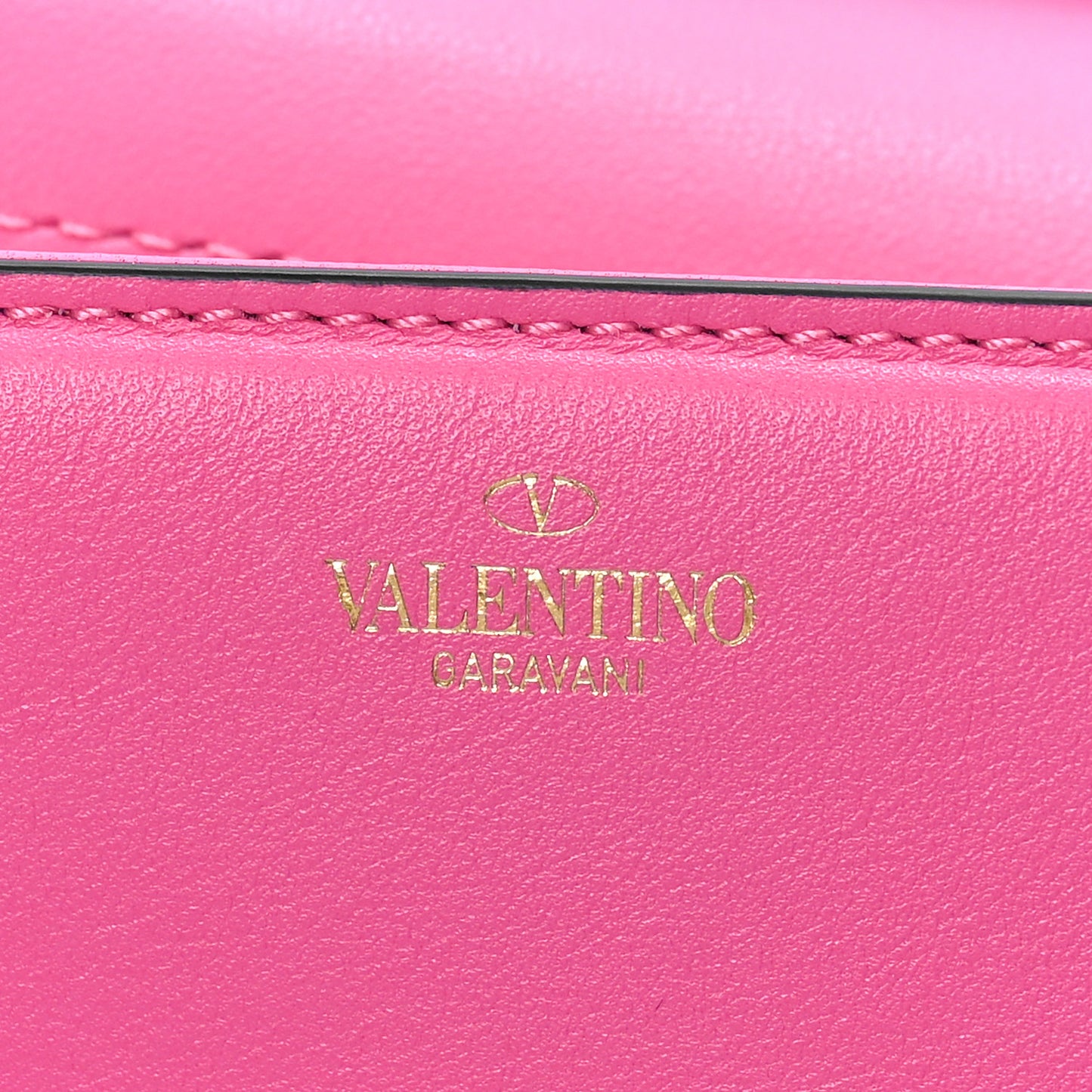 Calfskin Vlogo Loco Shoulder Bag Feminine Pink