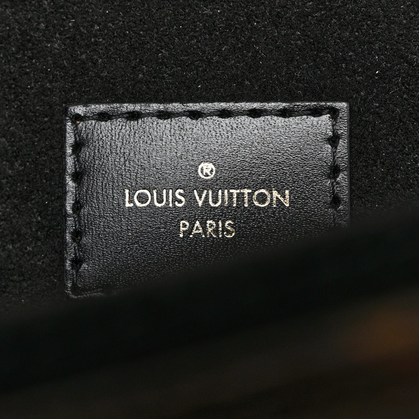 Reverse Monogram Pochette Metis