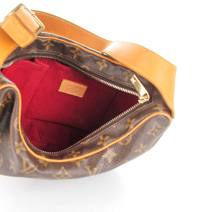 Louis Vuitton Monogram Croissant MM 5 of 8