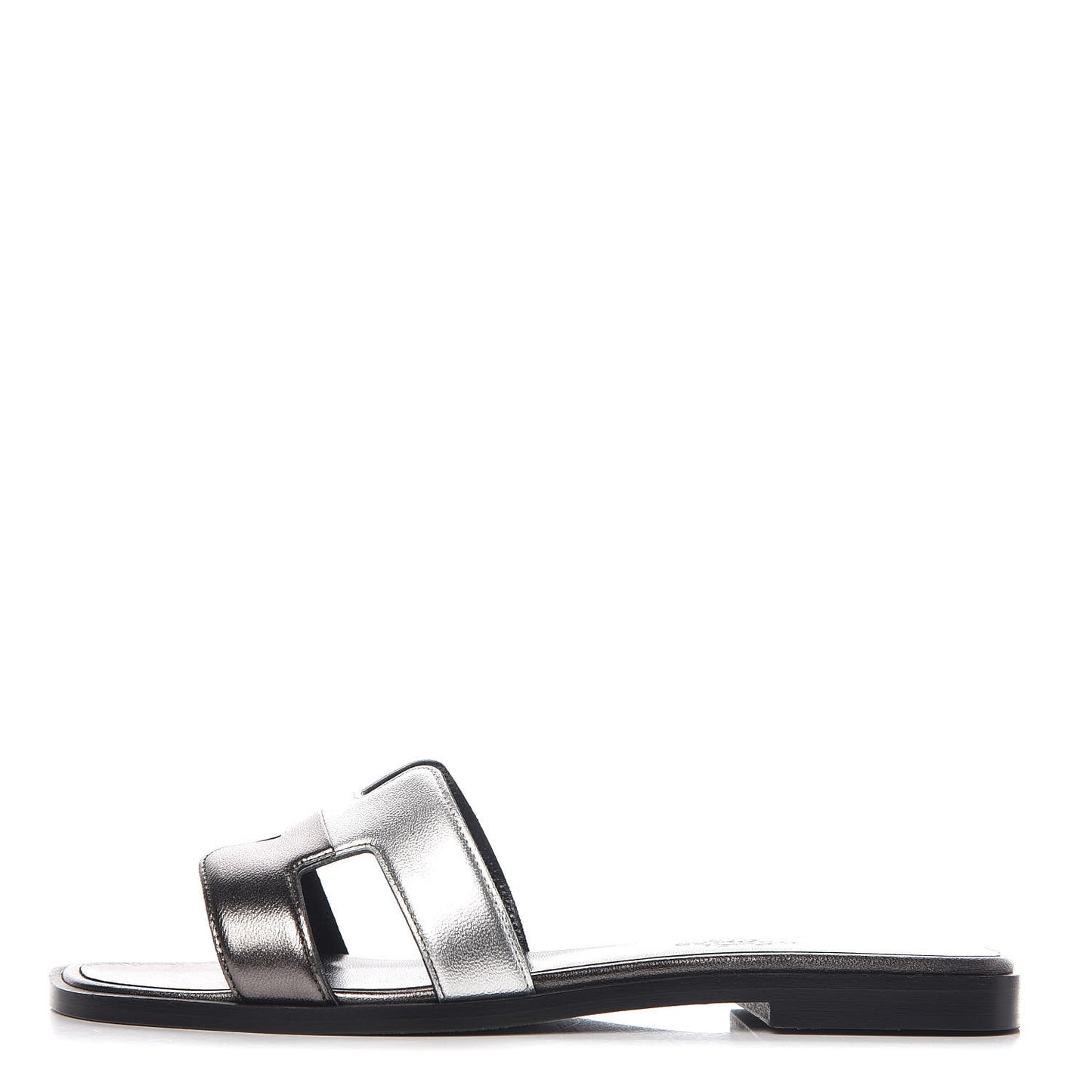 Metallic Nappa Oran Sandals 35 Canon De Fusil Argent
