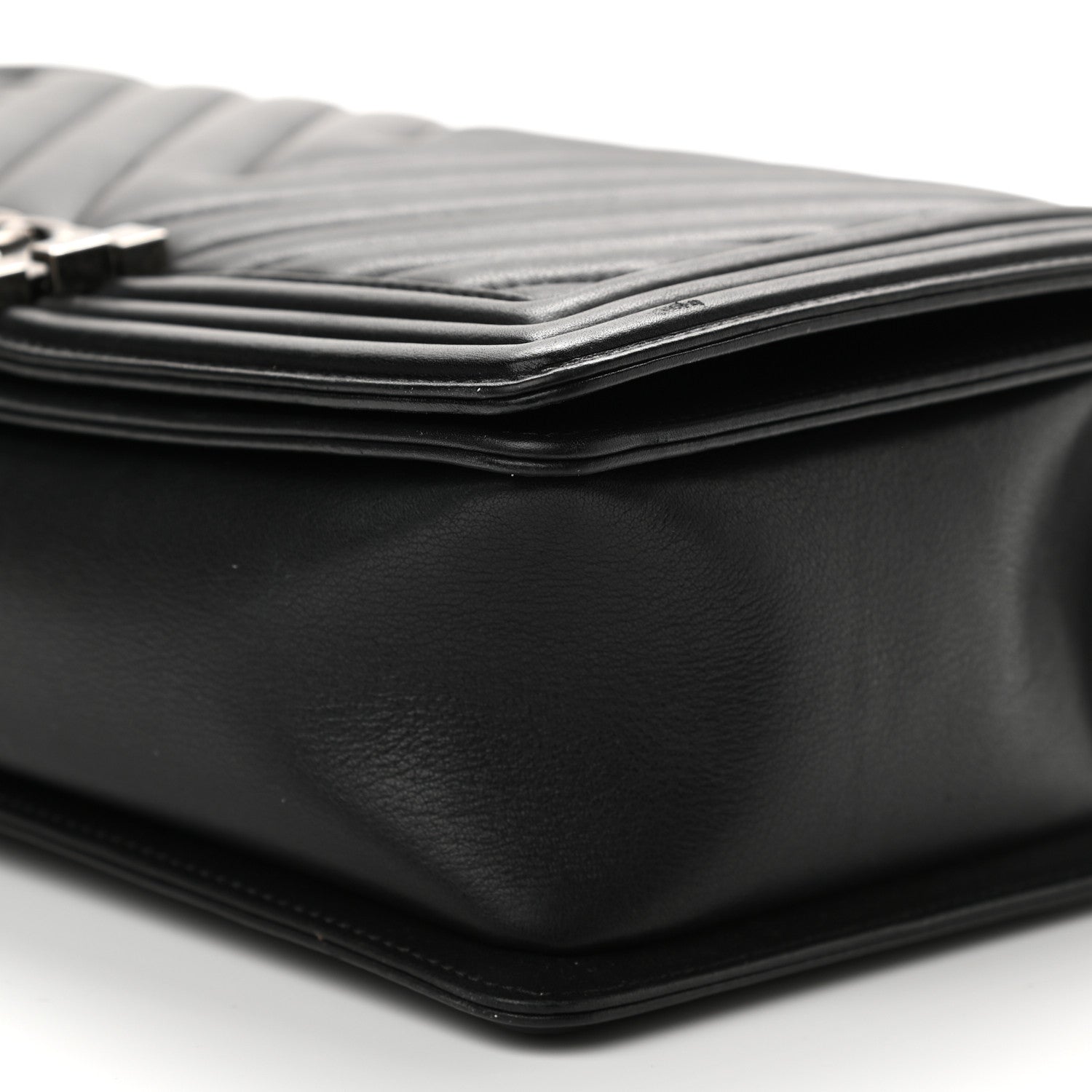 Chanel Calfskin Chevron Quilted New Medium Boy Flap Black 10 of 11