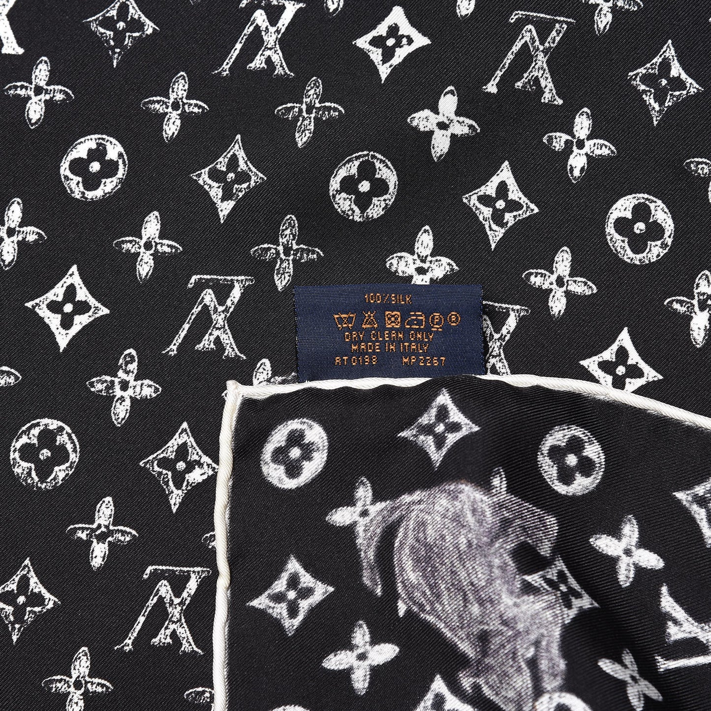 Silk Catogram Classic Square Scarf Black