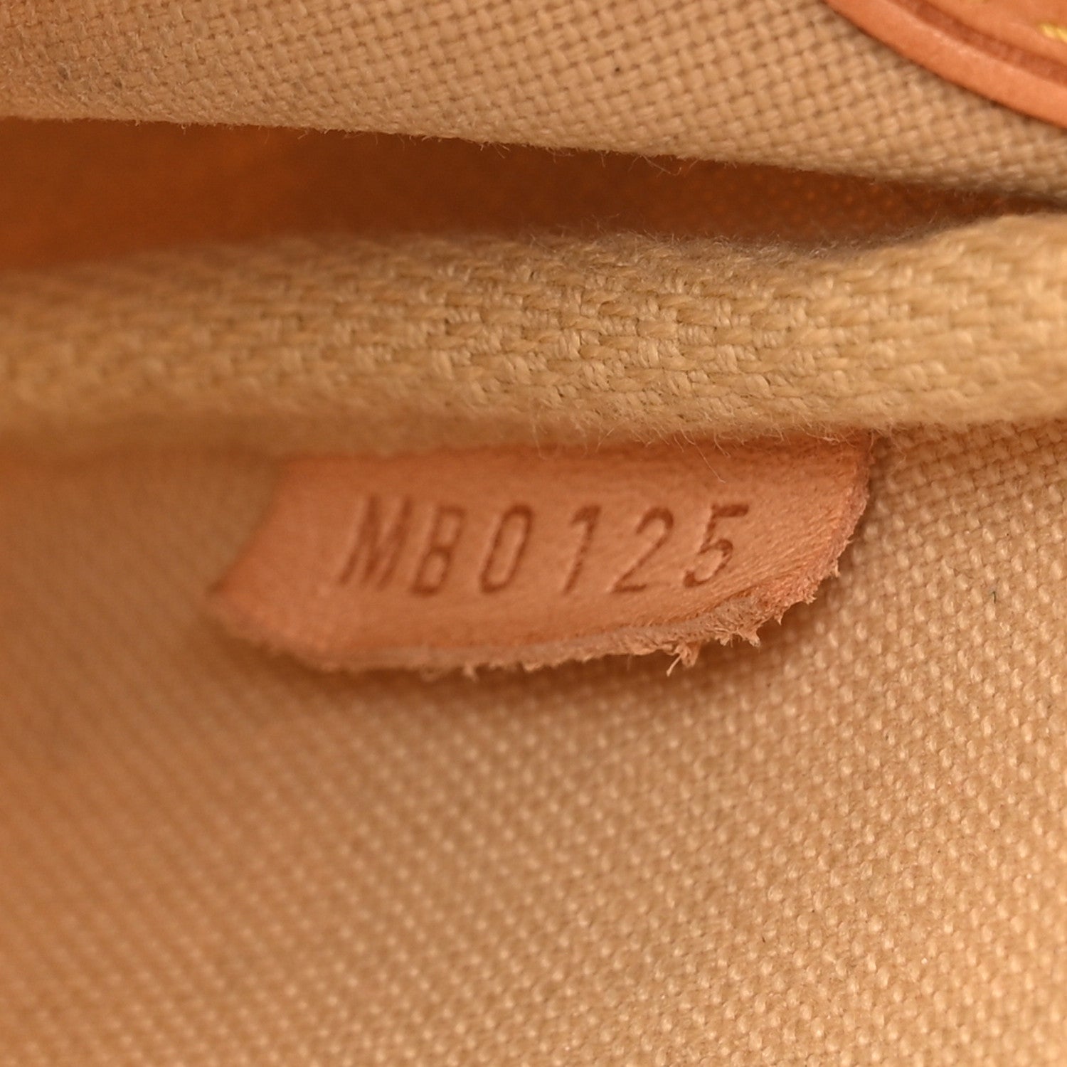 Louis Vuitton Damier Azur Eva Clutch 7 of 19