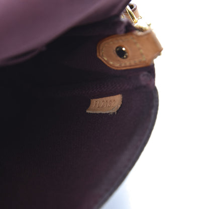 Louis Vuitton Monogram Favorite PM 8 of 9