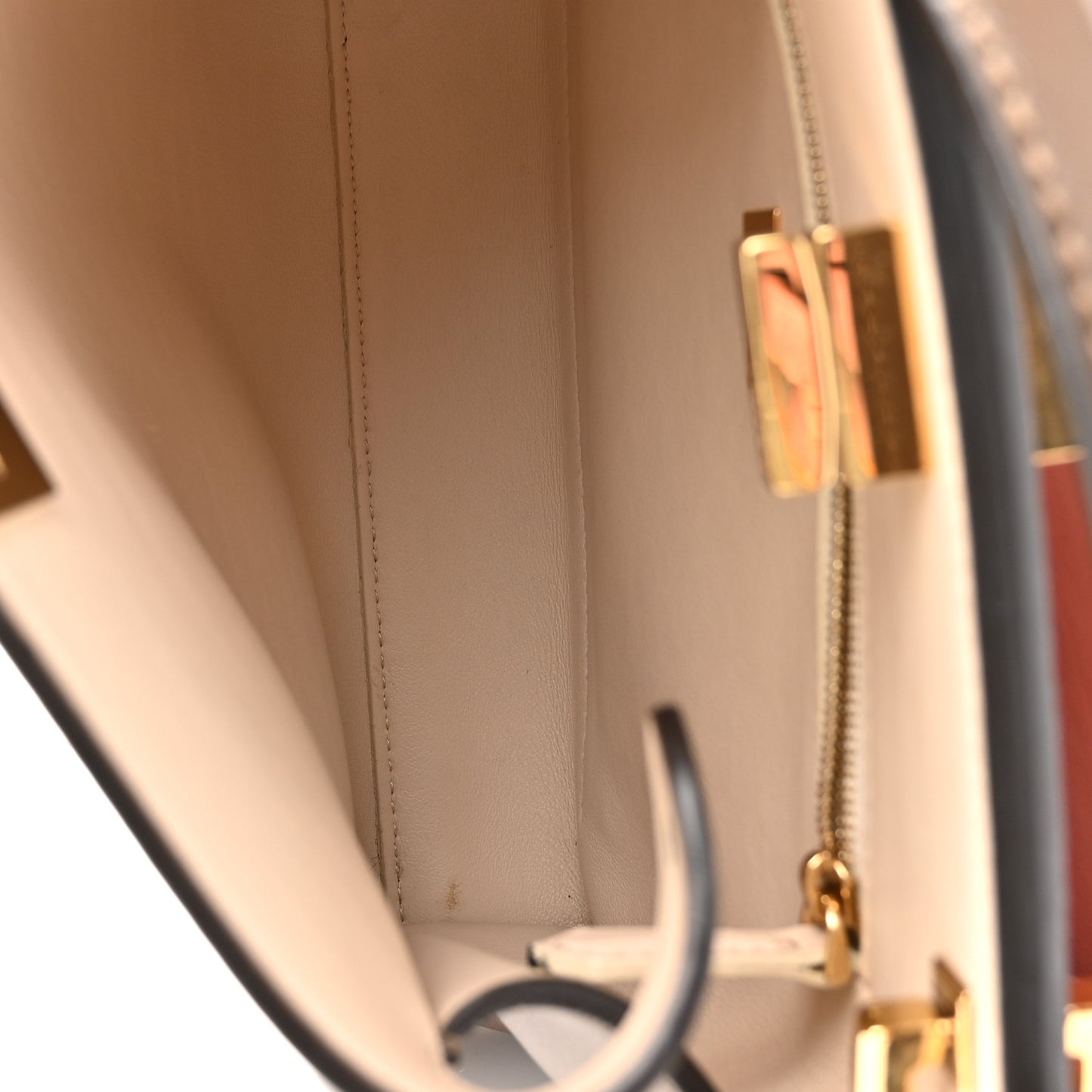 Vitello Tahiti Burro Bi-Color Medium Peekaboo Iconic Essentially Satchel Maya Camelia Confetto