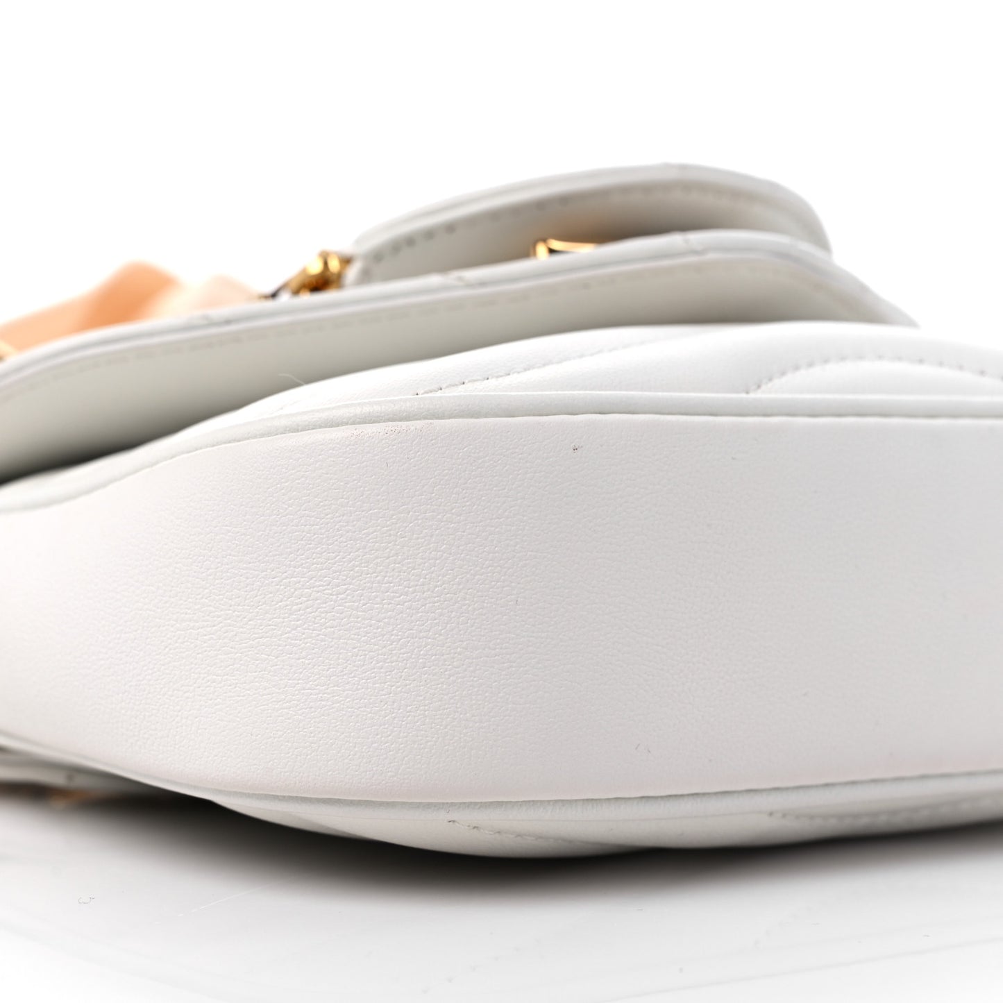 Calfskin New Wave Multi Pochette Snow