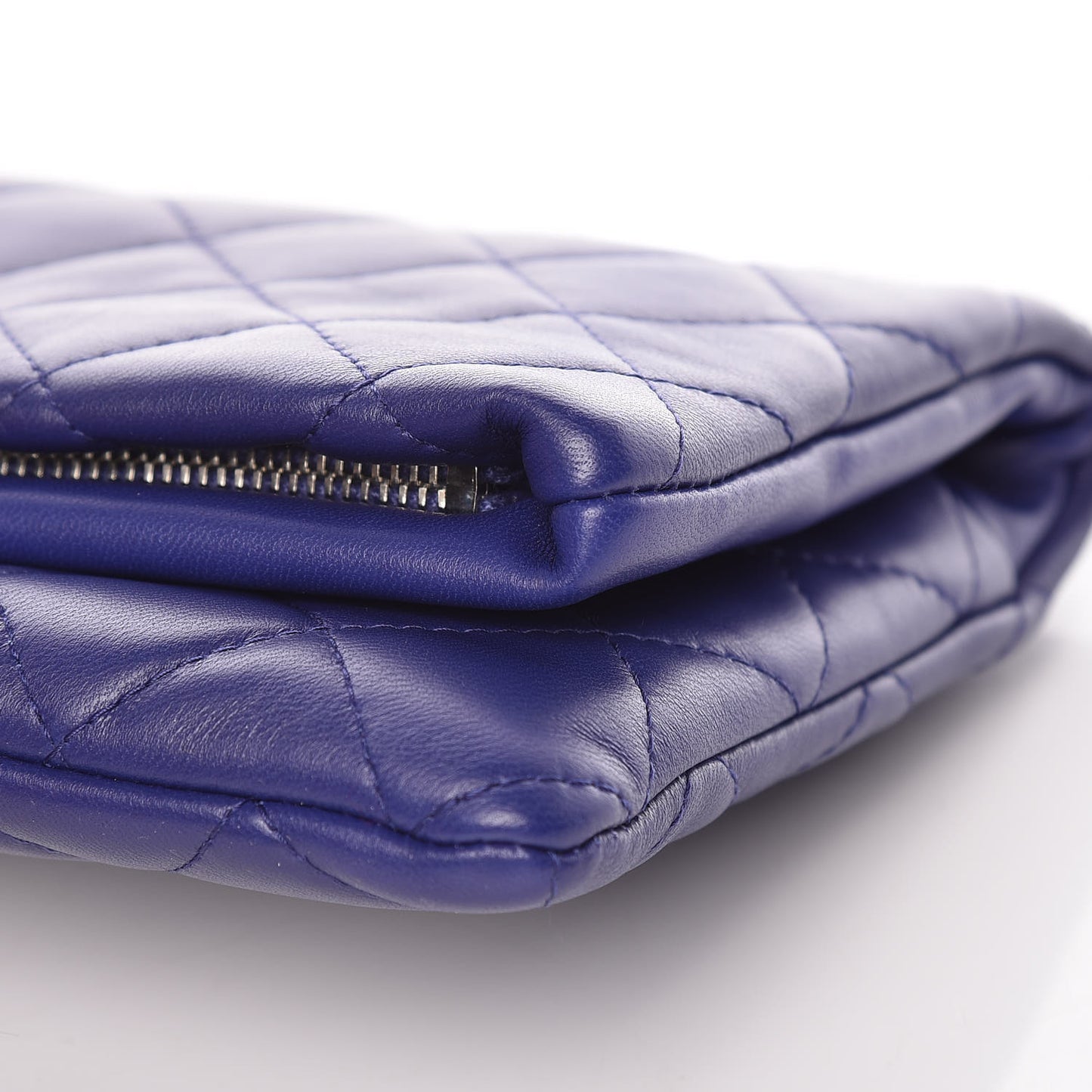 Lambskin Quilted CC Beauty Clutch Blue