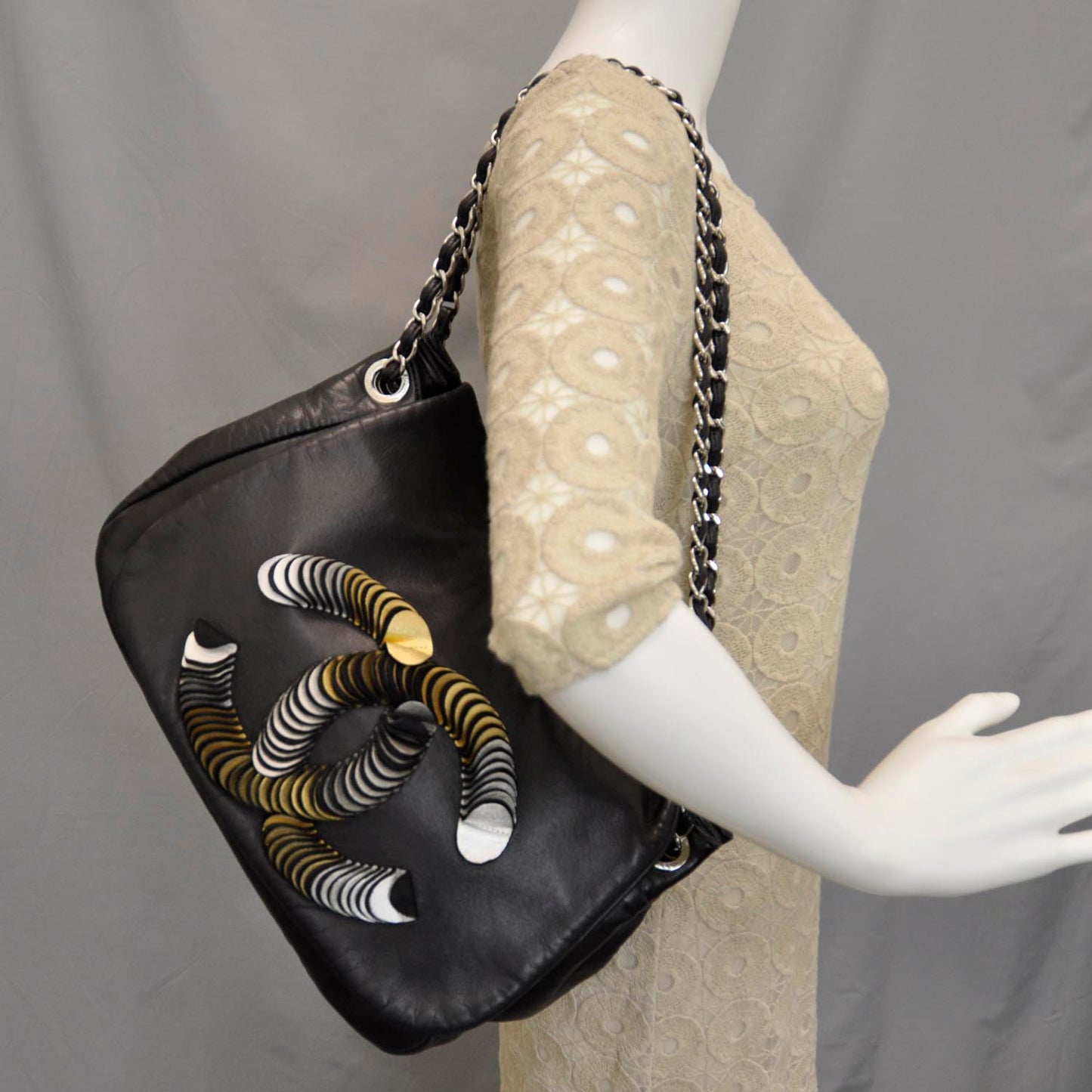 Lambskin Disc Flap Bag Black