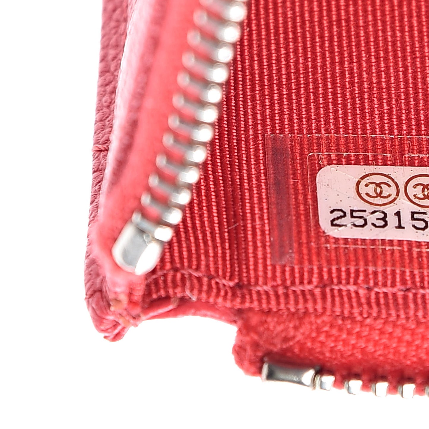 Caviar Chevron Quilted Zip Pouch Red
