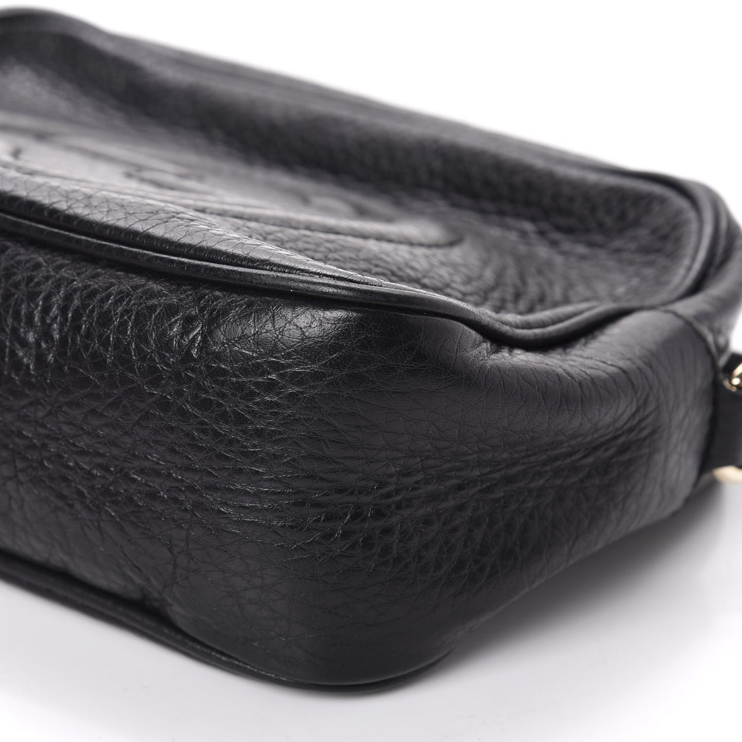 Pebbled Calfskin Small Soho Disco Bag Black
