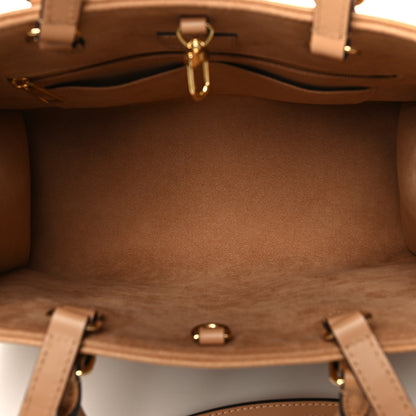 Louis Vuitton Empreinte Monogram Giant Onthego MM Arizona Creme 4 of 10