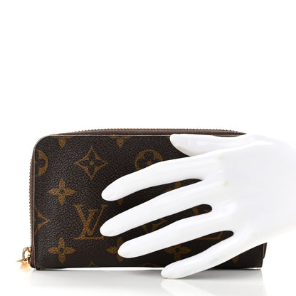 Louis Vuitton Monogram Zippy Compact Wallet 2 of 9