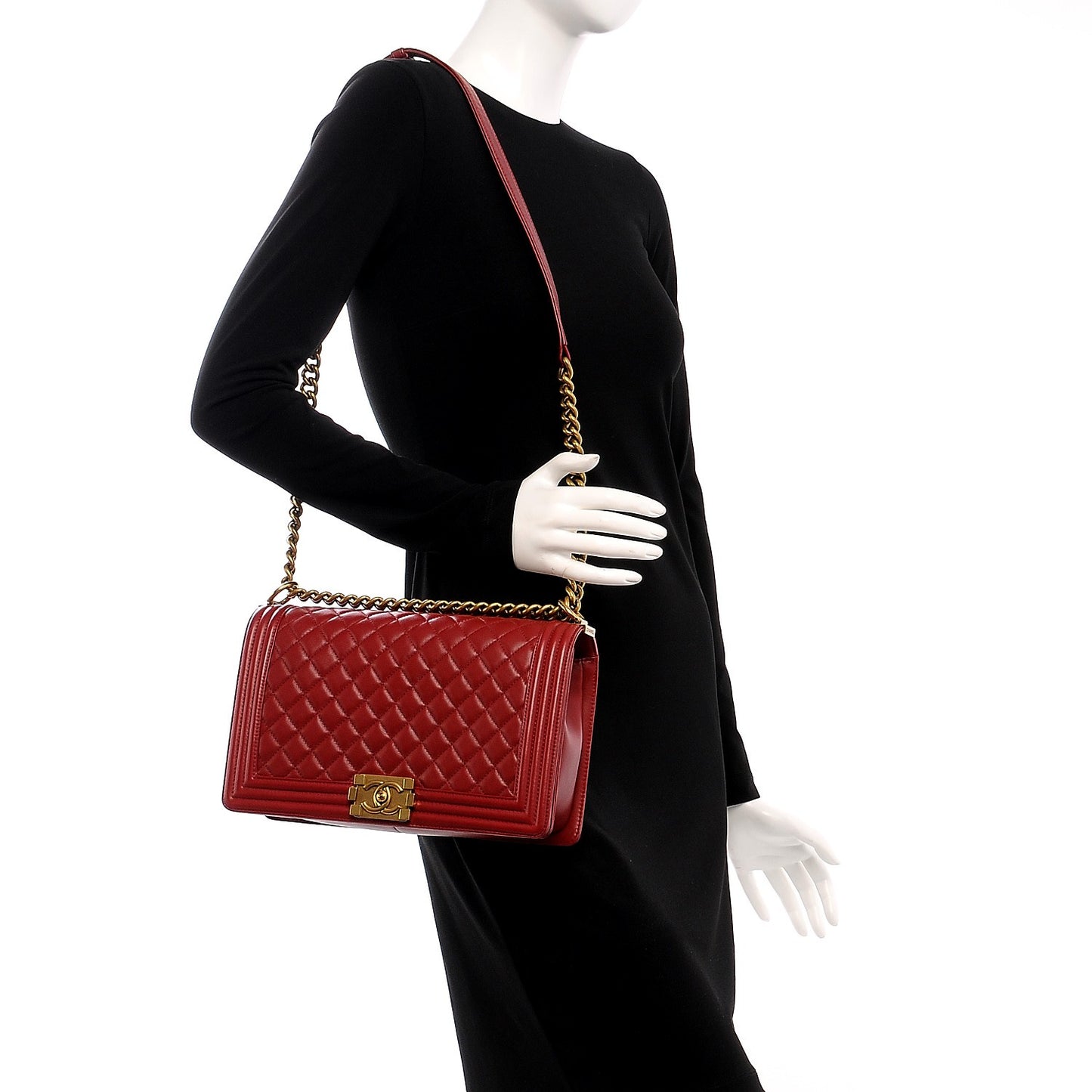 Lambskin Quilted New Medium Boy Flap Red