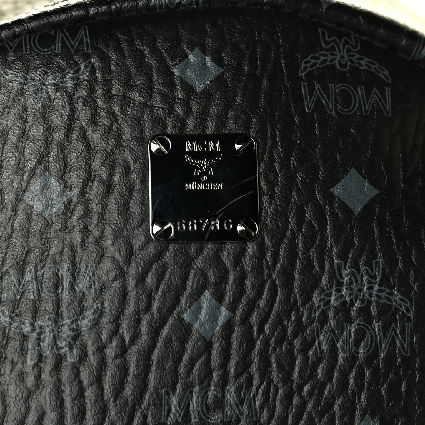 Visetos Medium Side Studs Stark Backpack Black