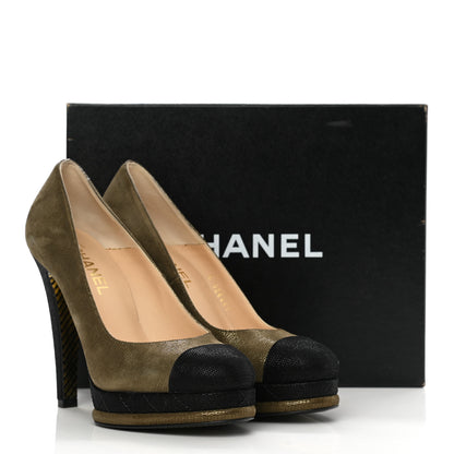 Chanel Metallic Fabric CC Cap Toe Pumps 39.5 Khaki Black 9 of 9