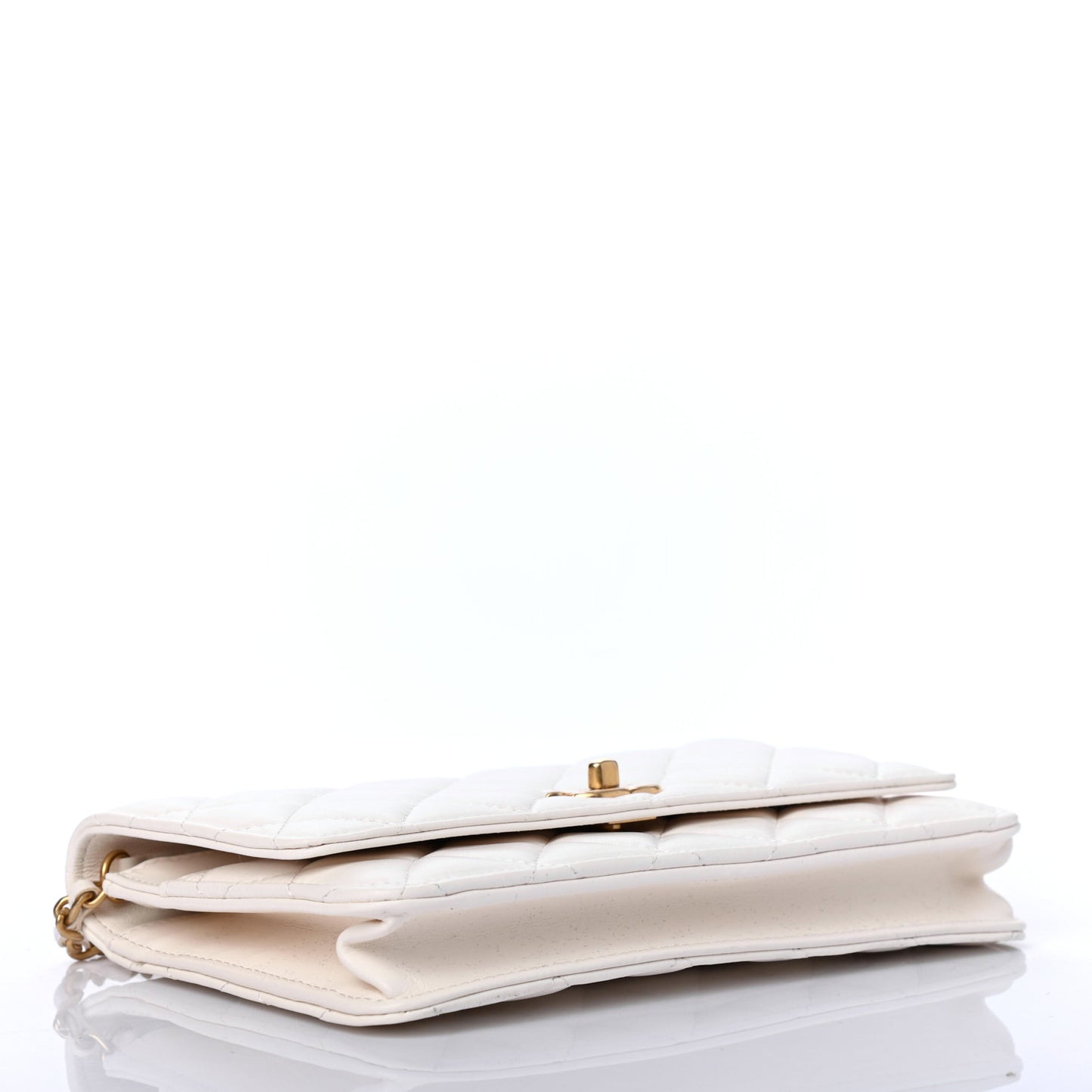 Lambskin Quilted CC Pearl Crush Wallet on Chain WOC White