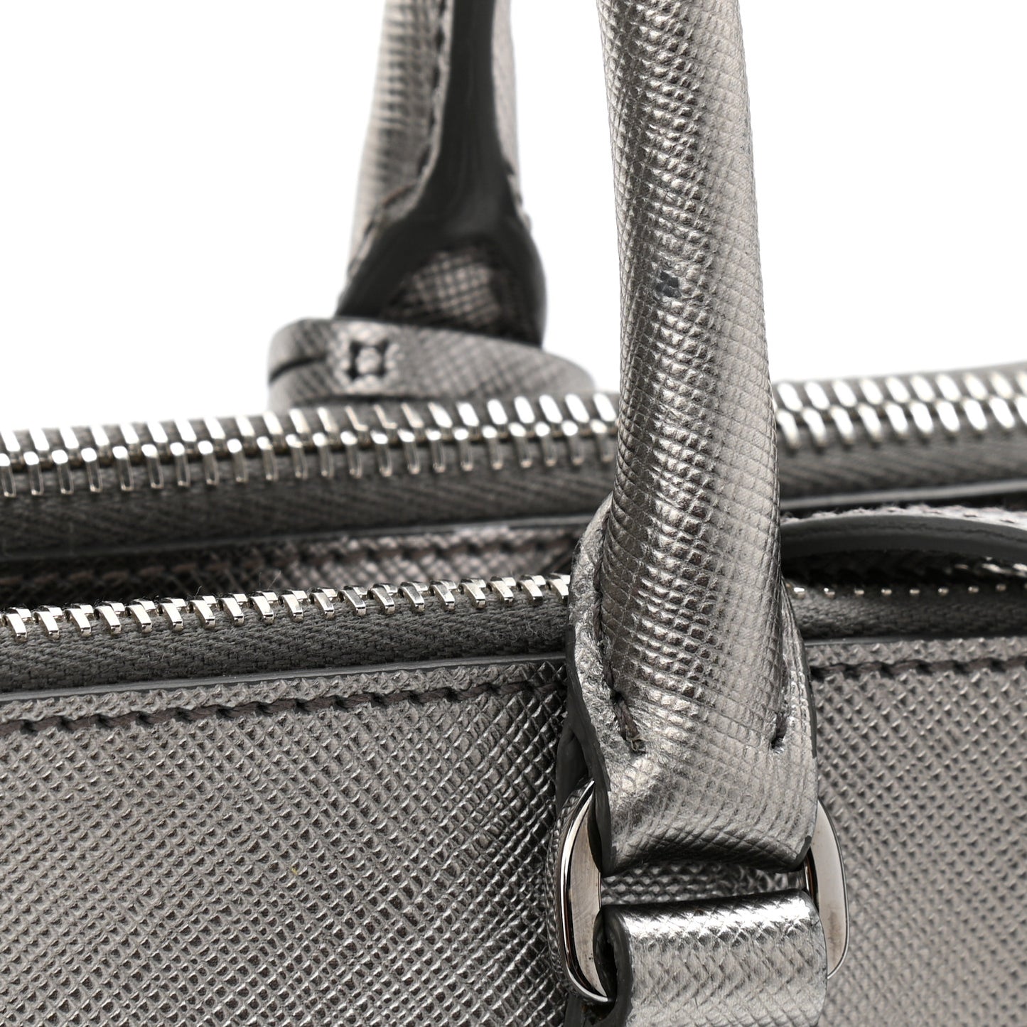 Metallic Saffiano Small Galleria Double Zip Tote Cromo