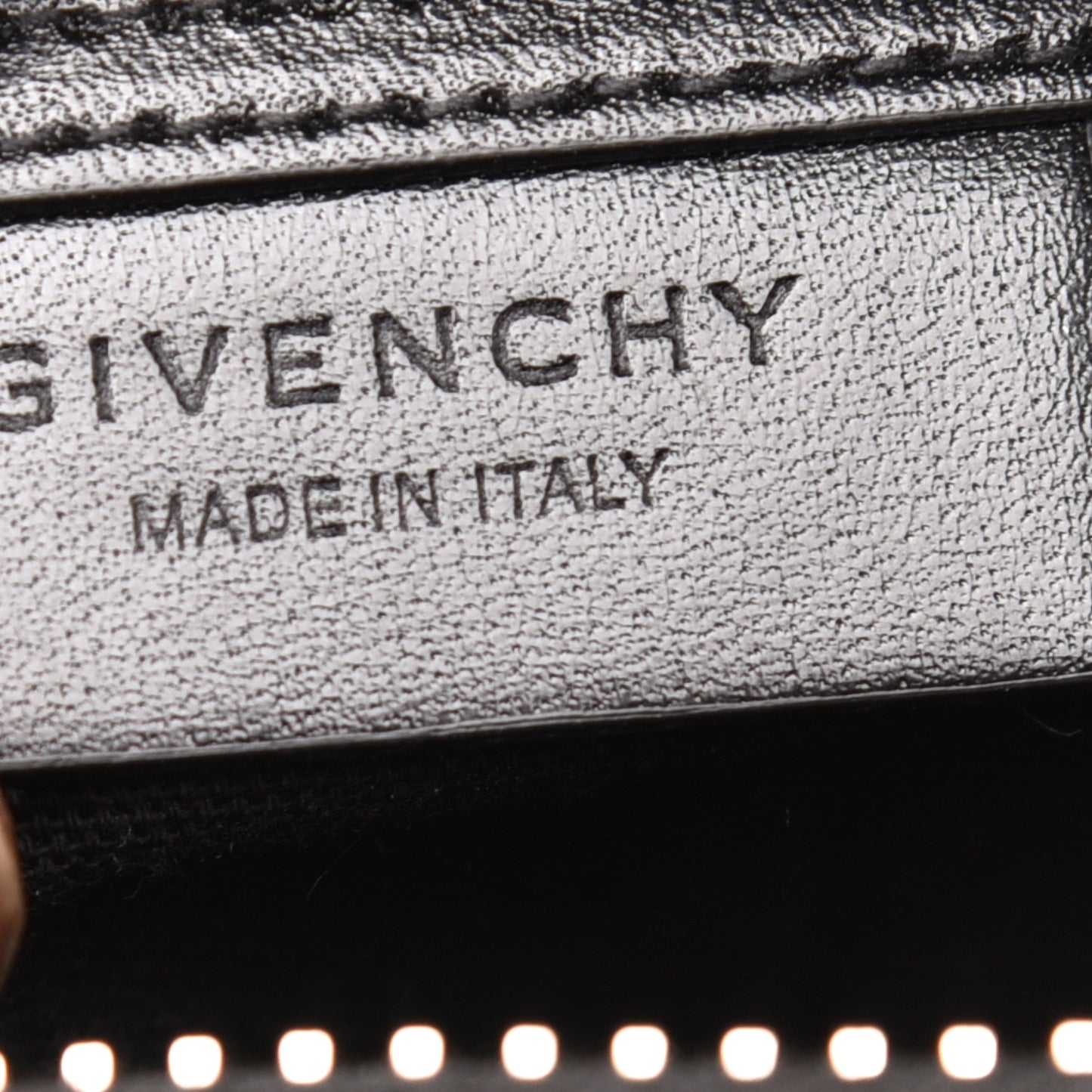 Shiny Lord Calfskin Mini Antigona Black