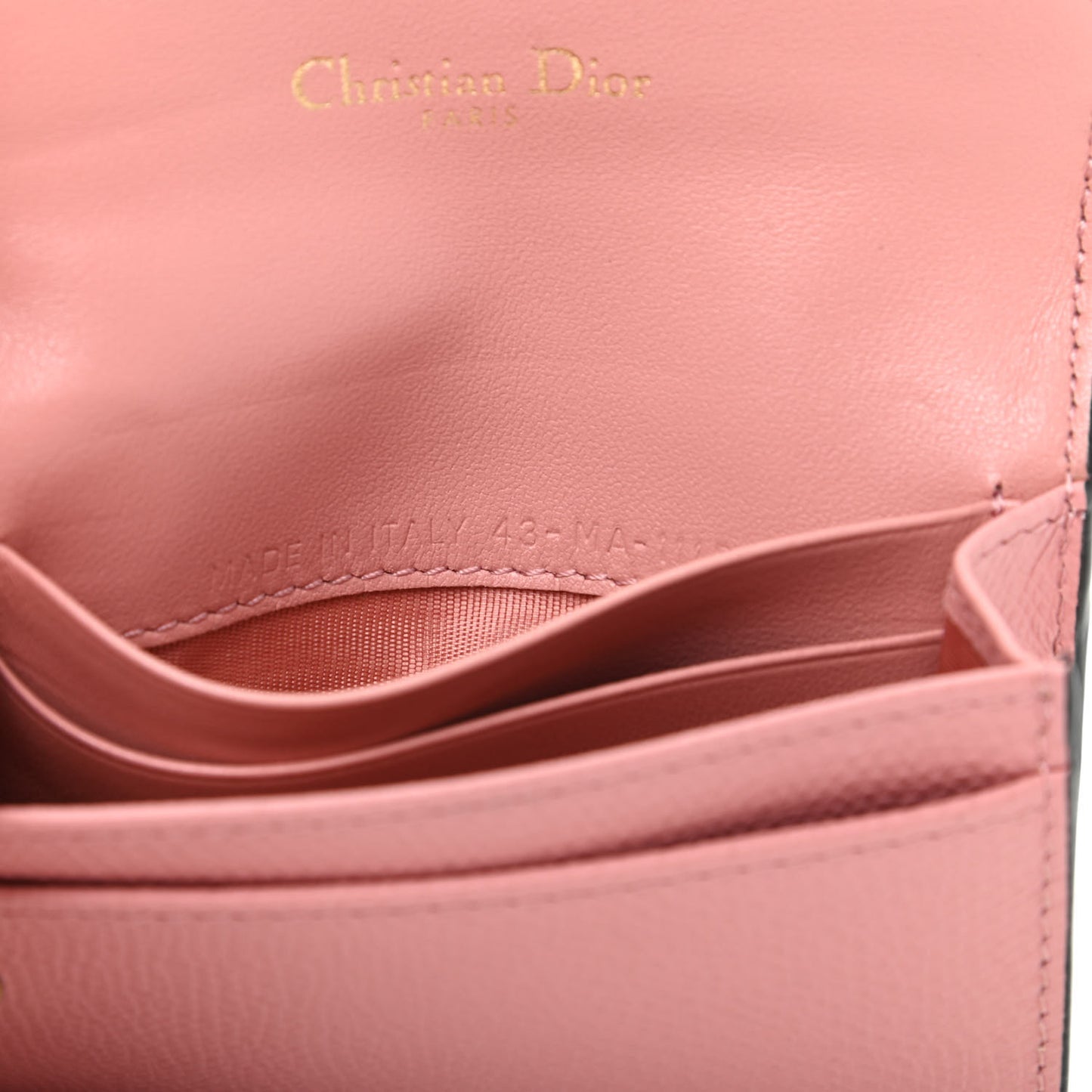 Grained Calfskin Saddle Card Holder Pink
