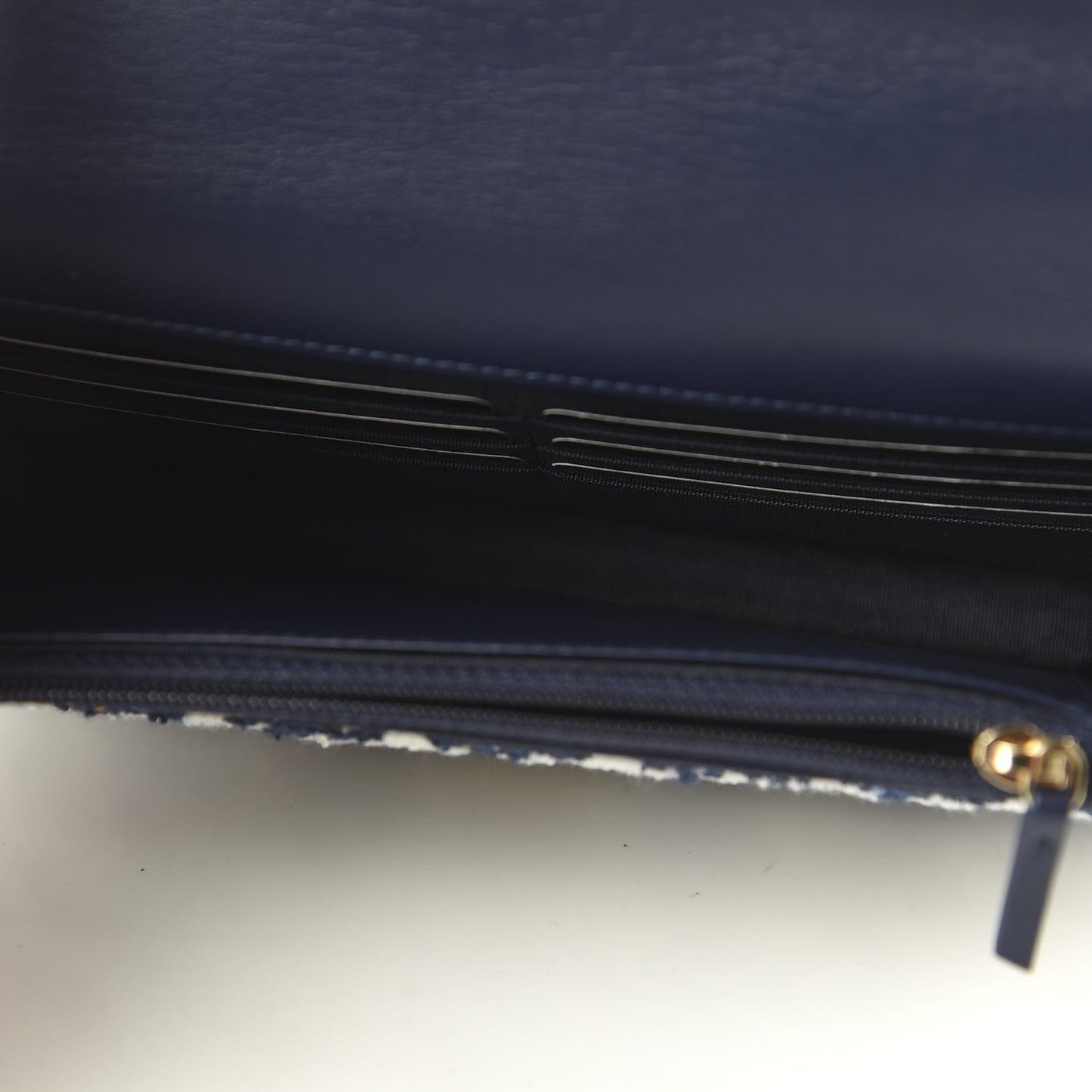 Tweed Quilted 19 Wallet On Chain WOC Ecru Navy Blue Multicolor