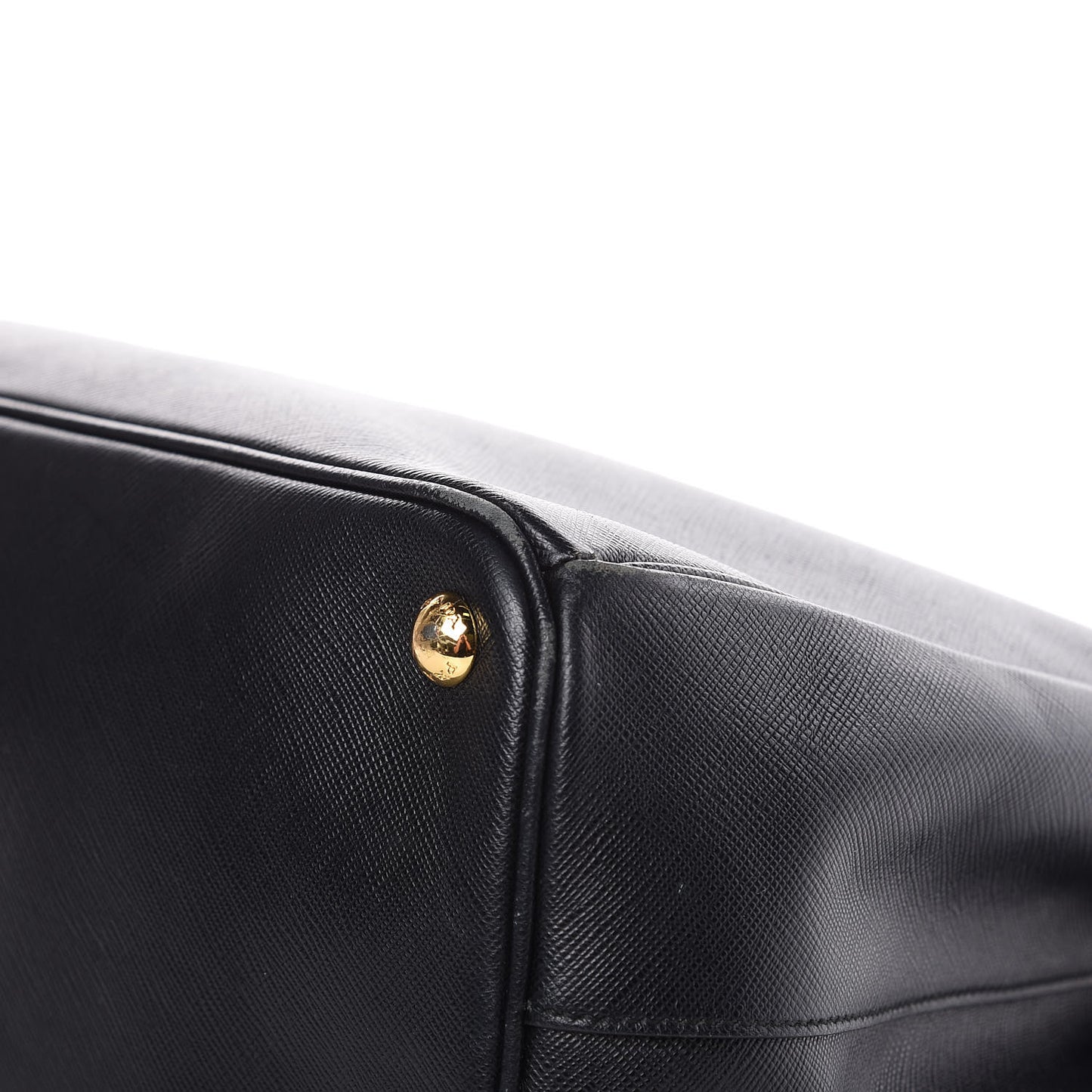 Saffiano Medium Galleria Double Zip Tote Black